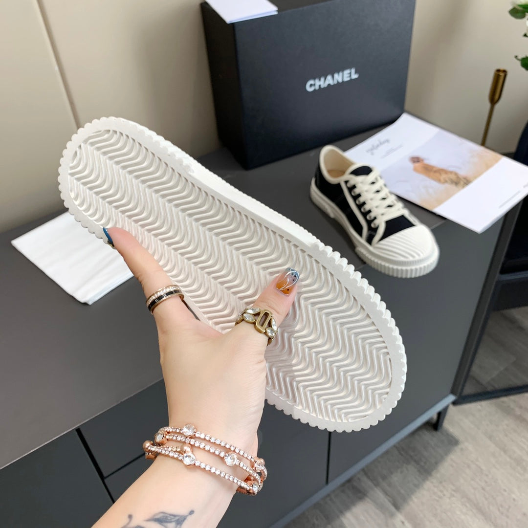 CC 26s Sneaker Black Canvas 868474