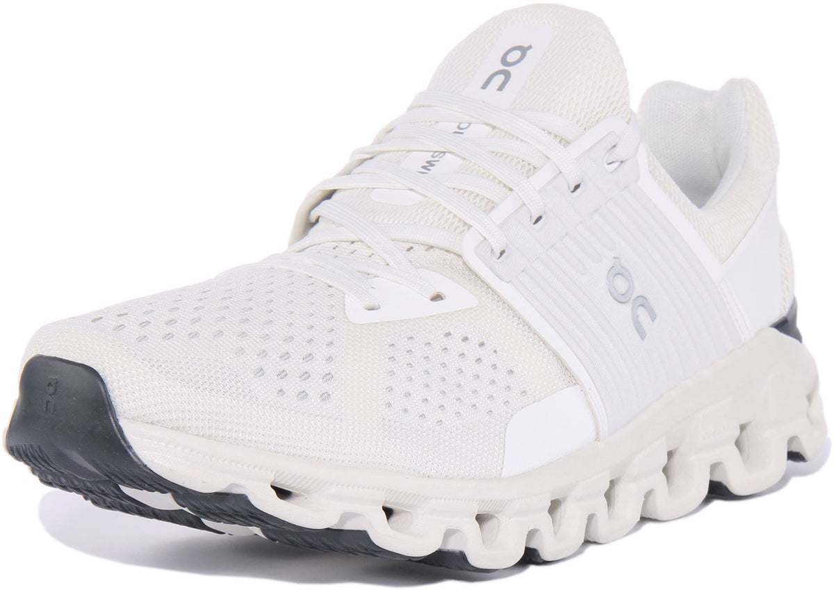 On Running Cloudswift In White For Men