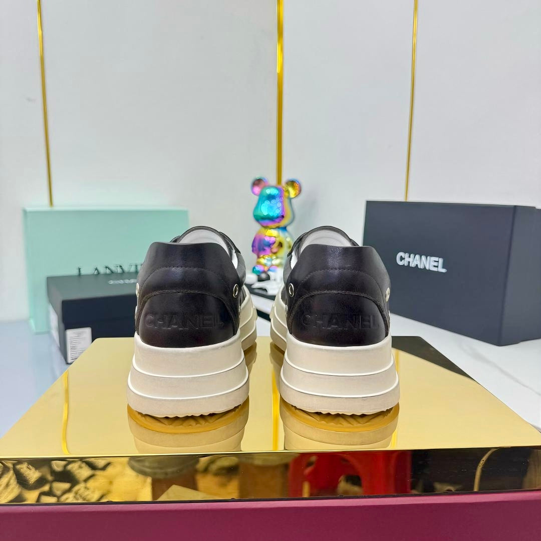 CC 25C Dirty Casual Sneaker Black White Sheepskin Rubber 413855