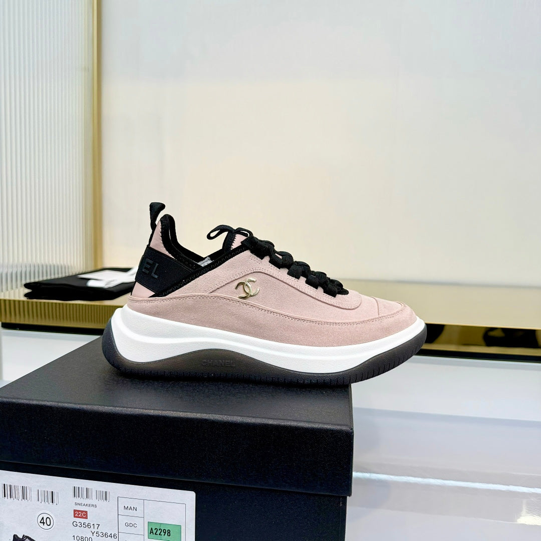 CC 26s Casual Sneakers Light Pink Suede 928038