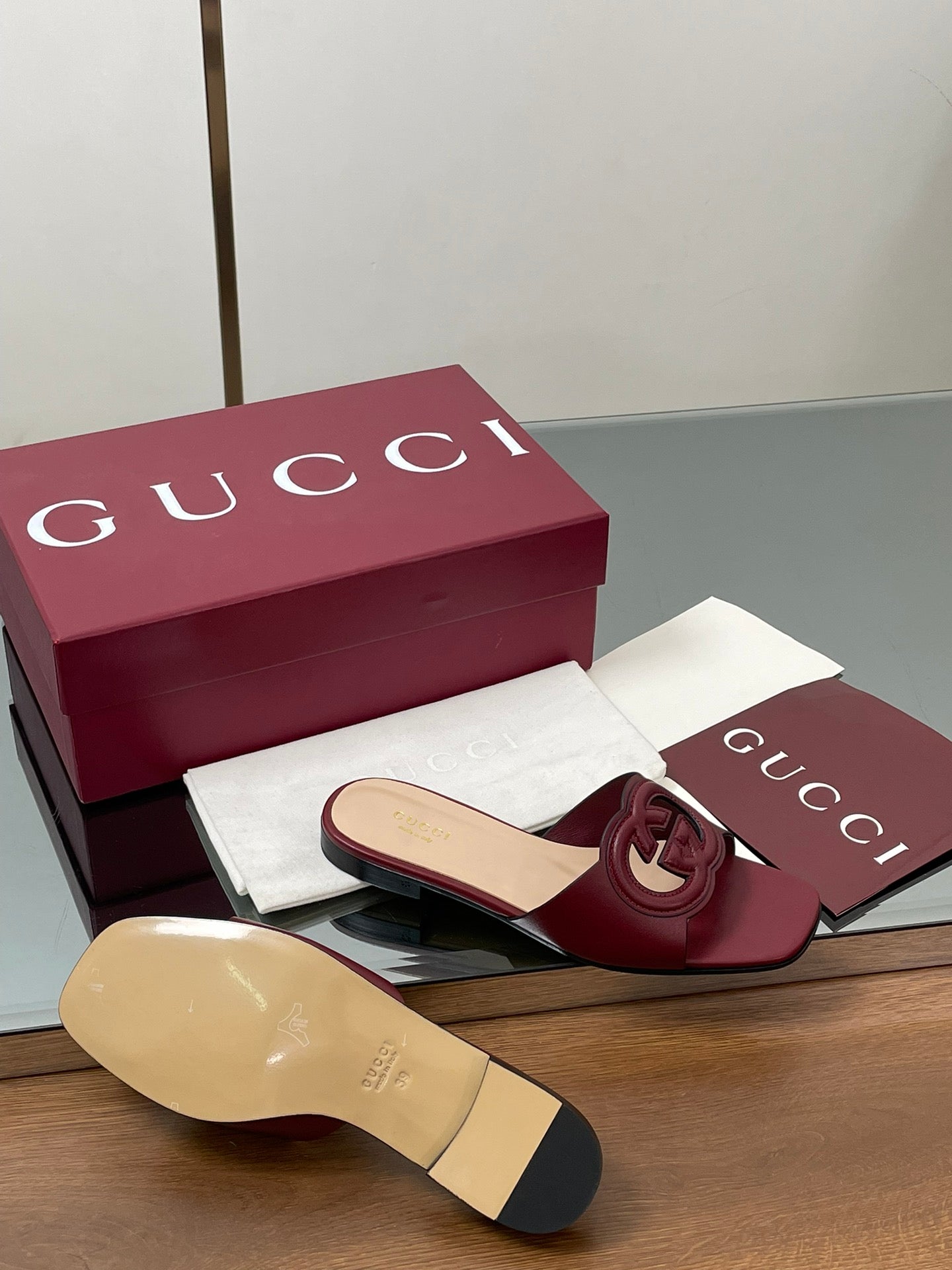 GG Rosso Ancora Slide Sandals Red Sheepskin 646492