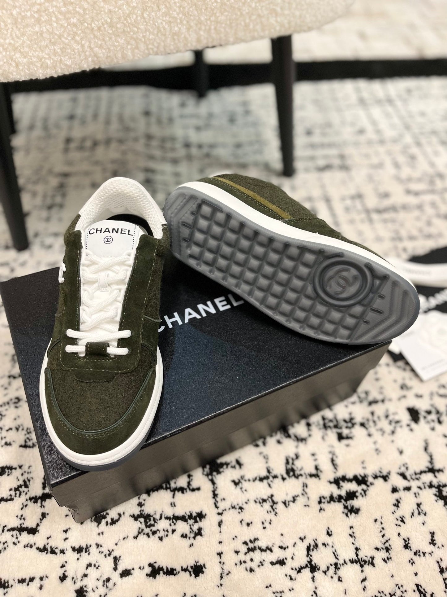 cc sneaker black velvet suede