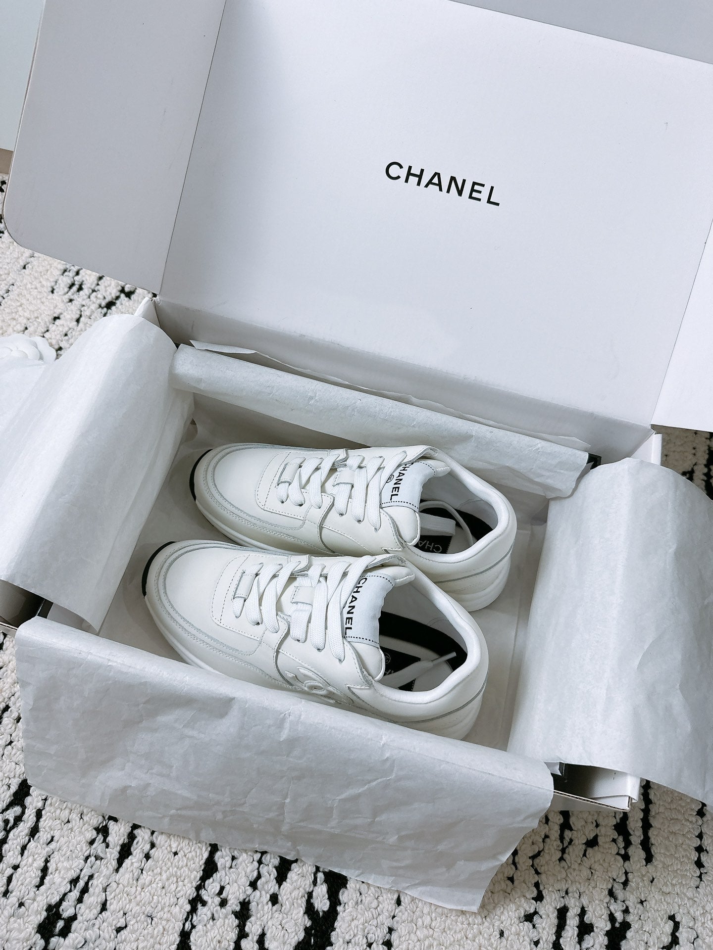CC Sneaker 35mm In White Soft Cowhide 144702