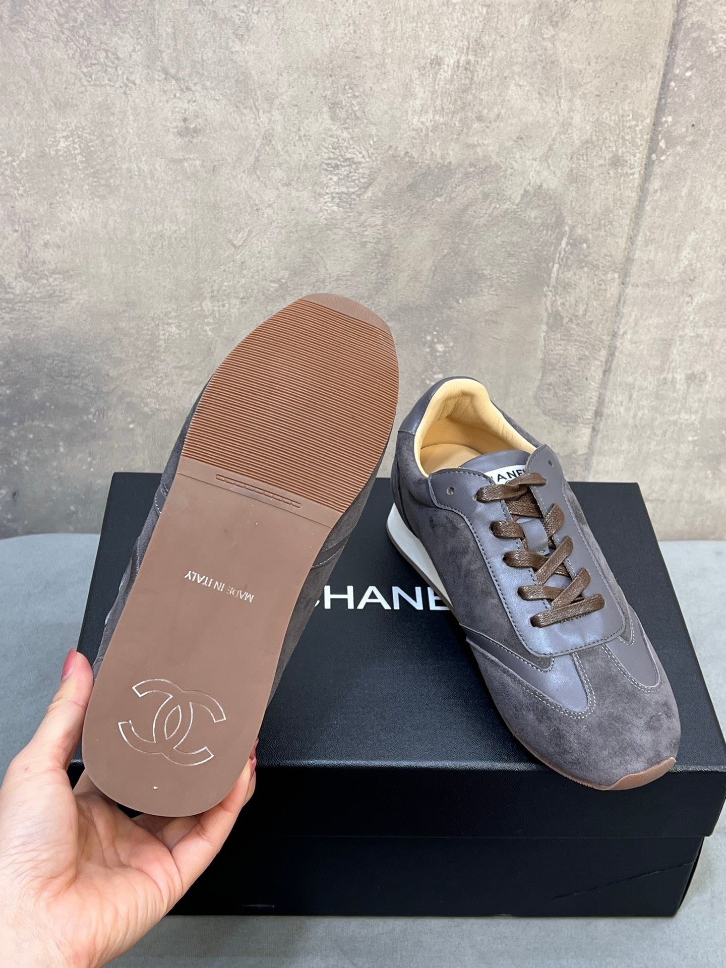 CC 26P Sneakers Grey-Purple Suede 682523