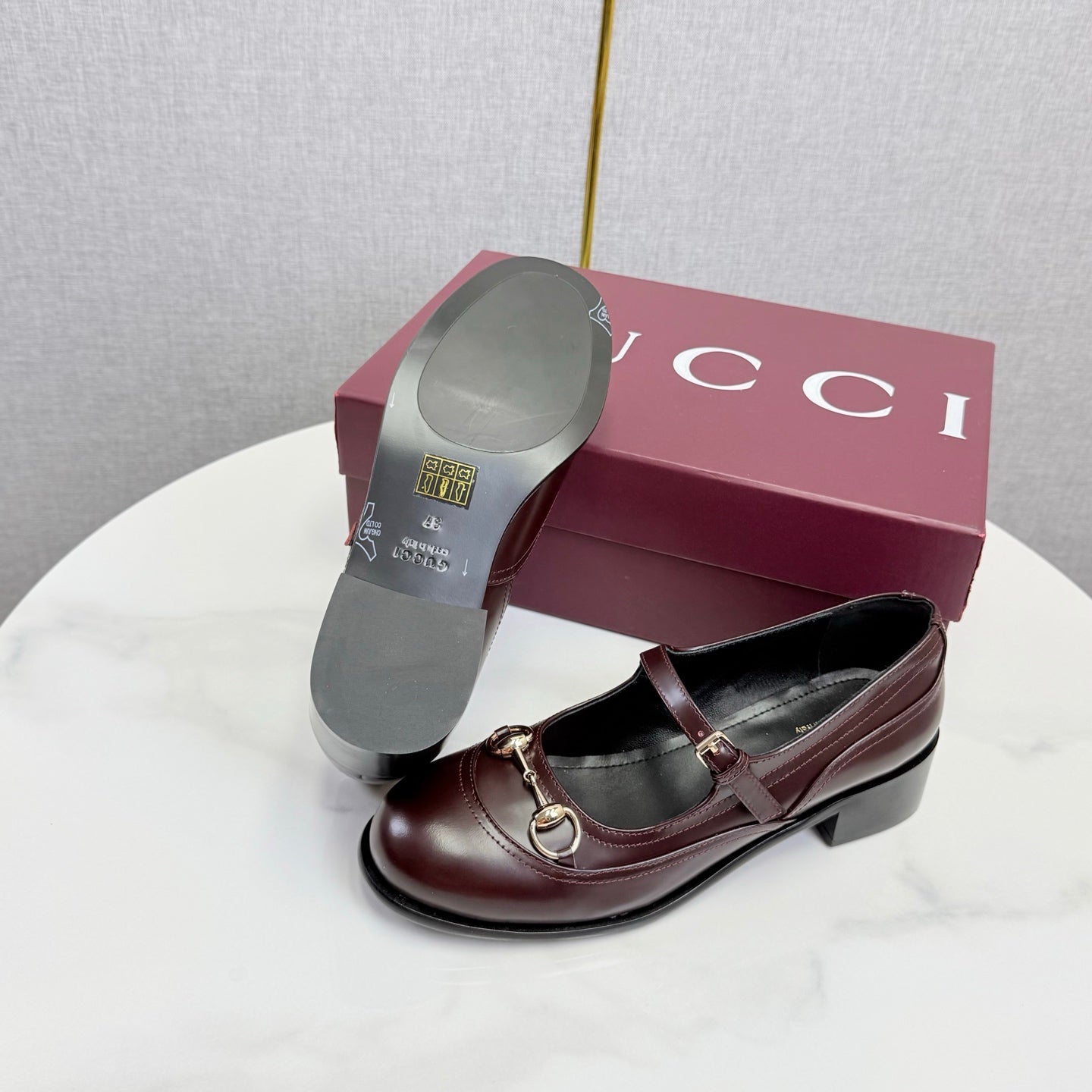 GG 26s Horsebit Loafers Burgundy Glossy Leather 639923
