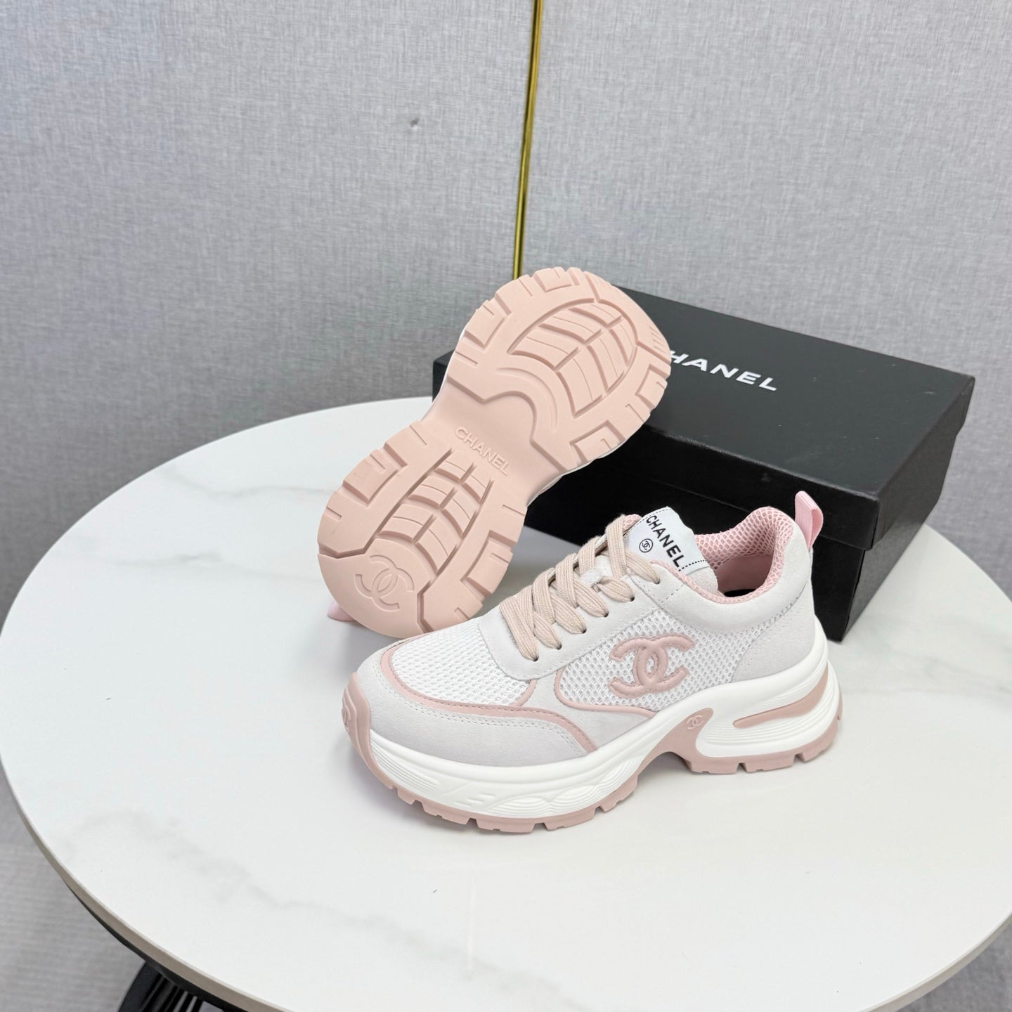 CC 26s Casual Sneakers White Pink Mesh Suede 865840