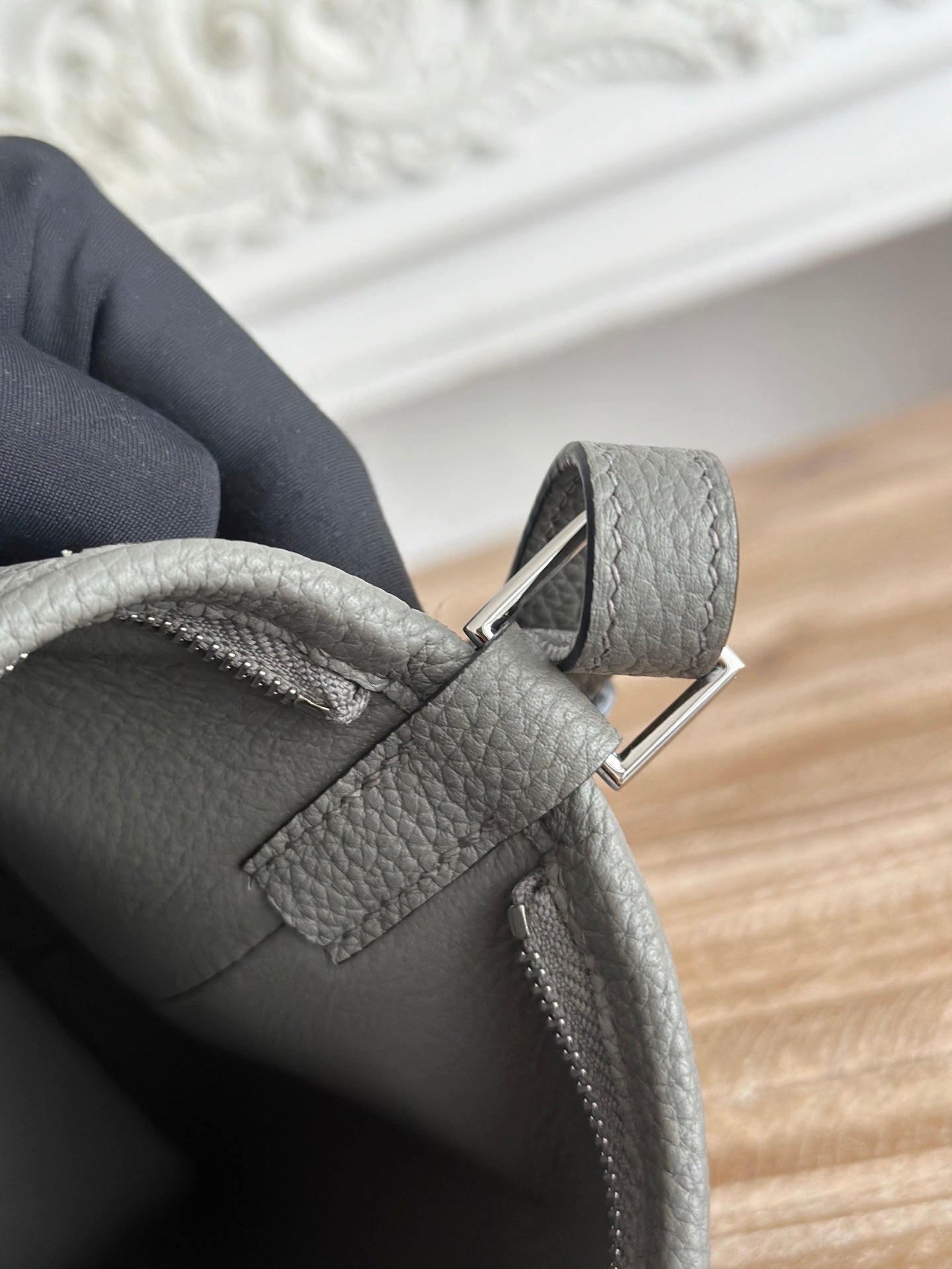 HM Berlingot Shoulder Bag Dark Grey Epsom Leather 270324