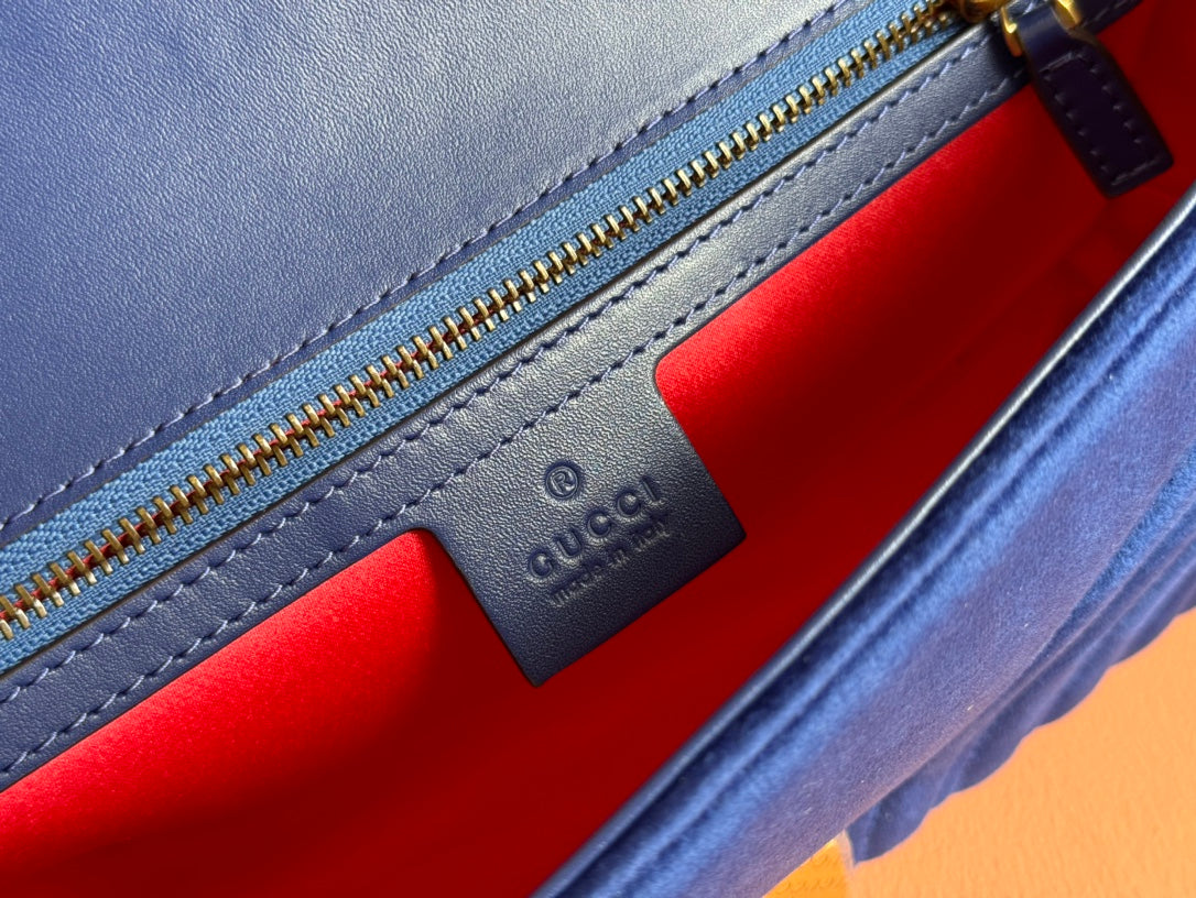 Gucci Marmont Flapbag 26 Blue Velvet
