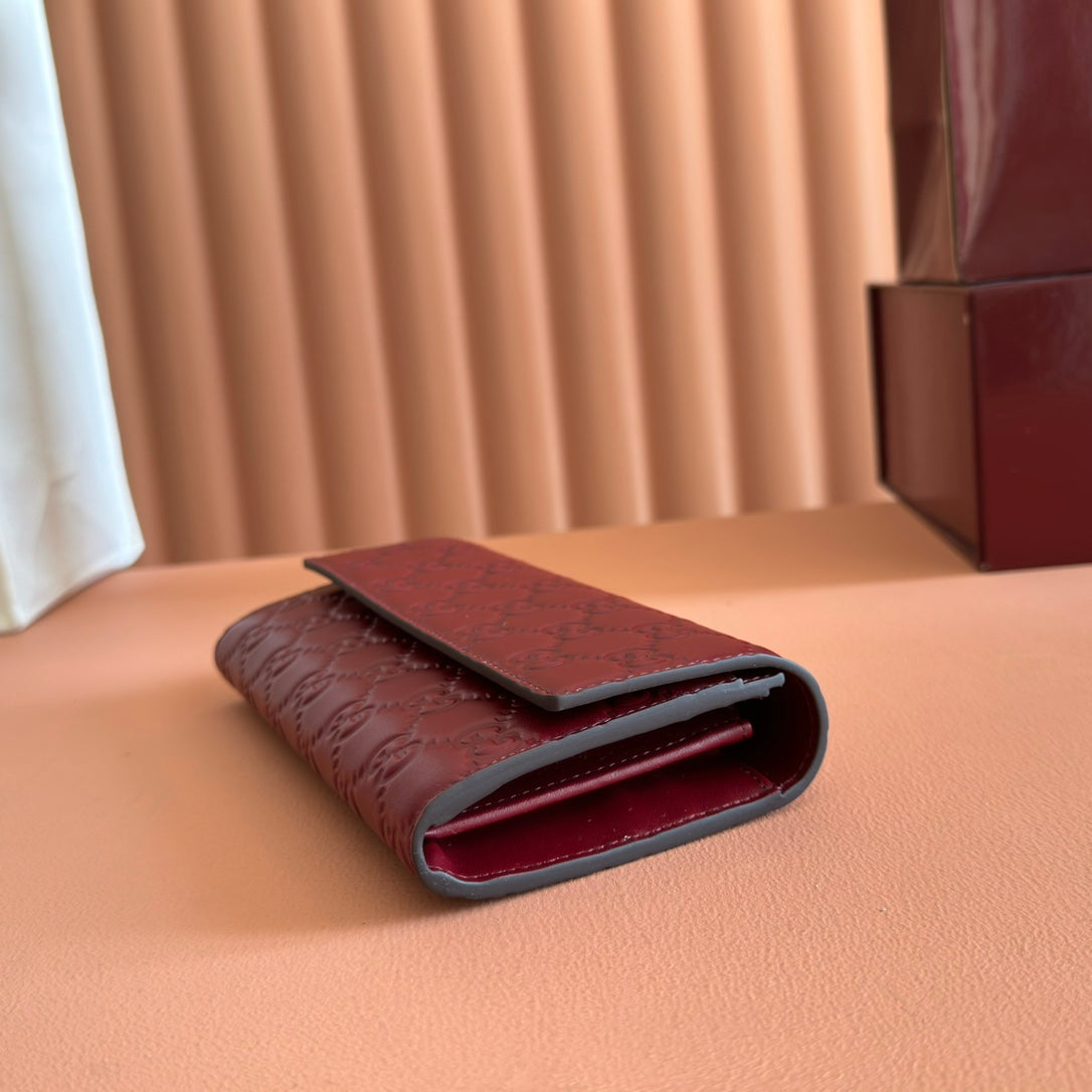 GG Emblem Continental Wallet Burgundy Cowhide