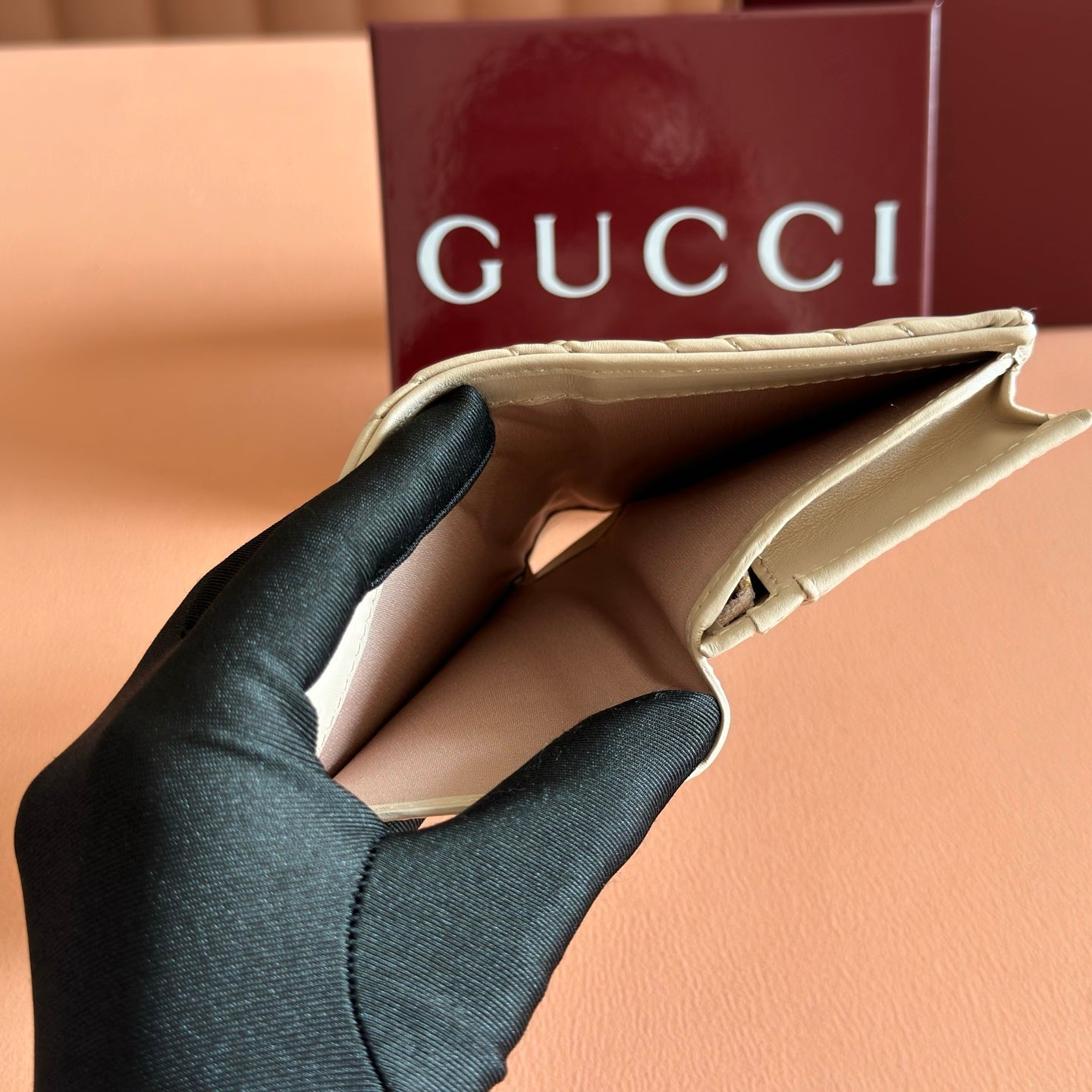 GG Marmont Card Holder Beige Matelassé Leather