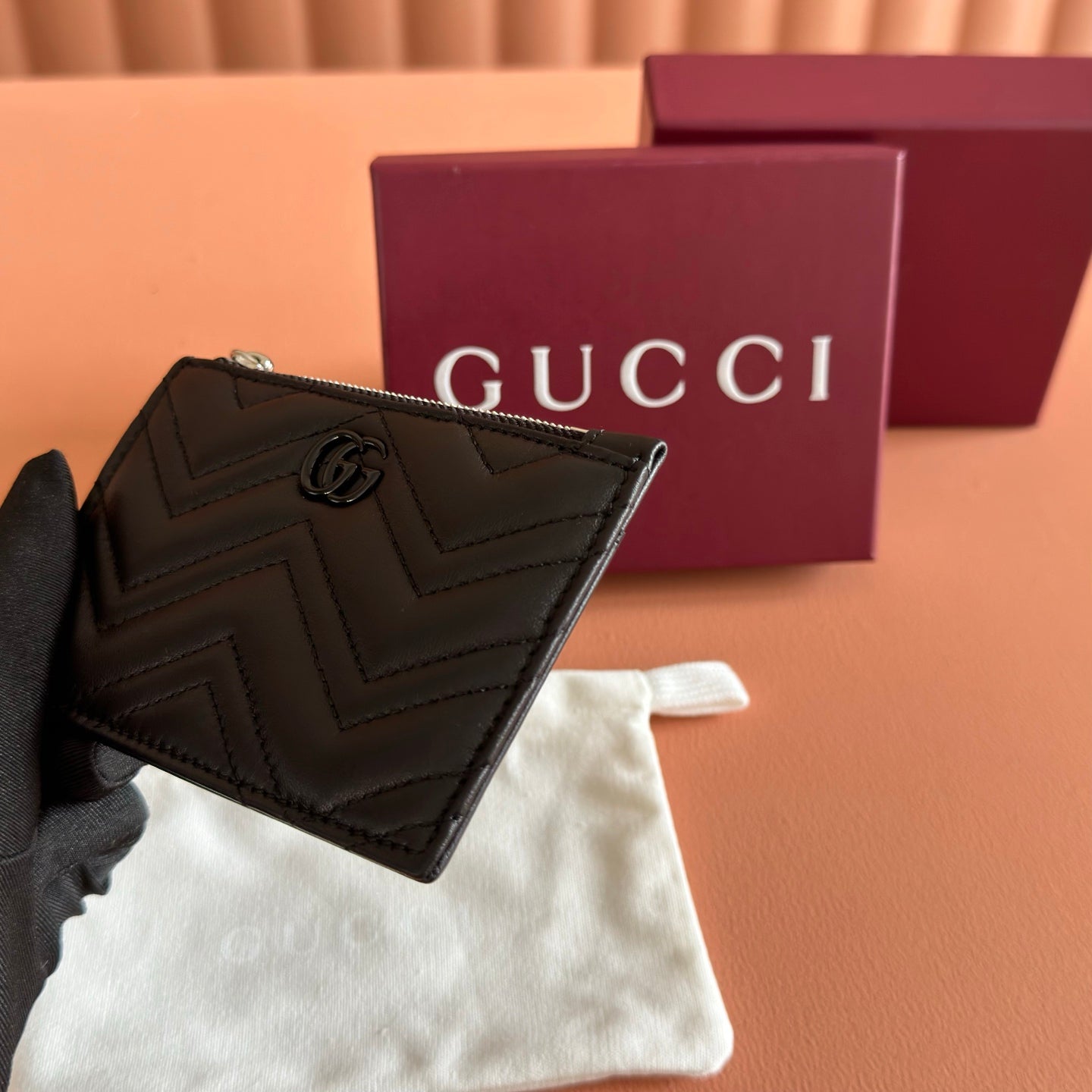 GG Marmont Zip Key Pouch Black Leather
