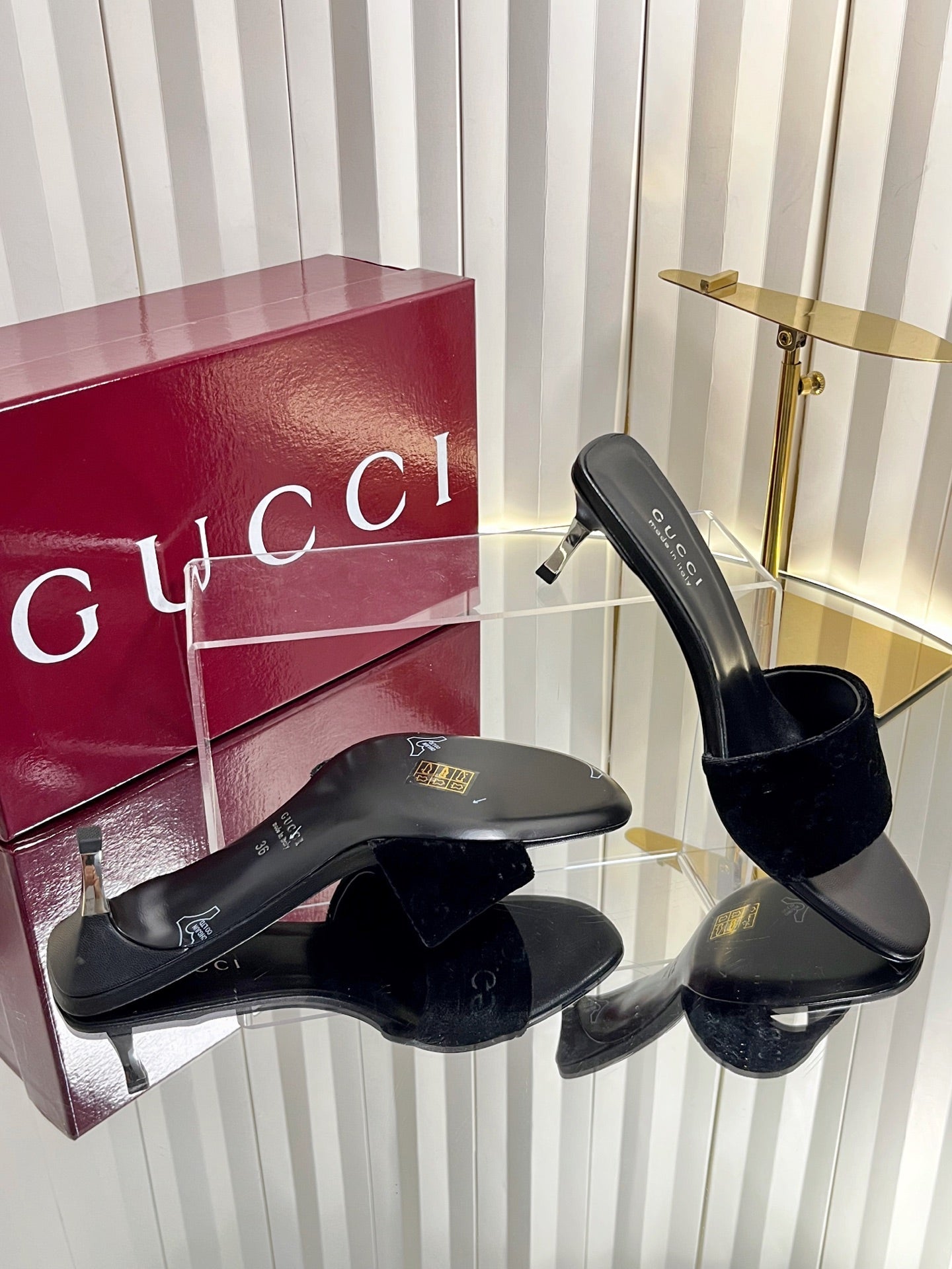 GG 26s Bombshell Sandal 5cm Black Velvet Leather 768154