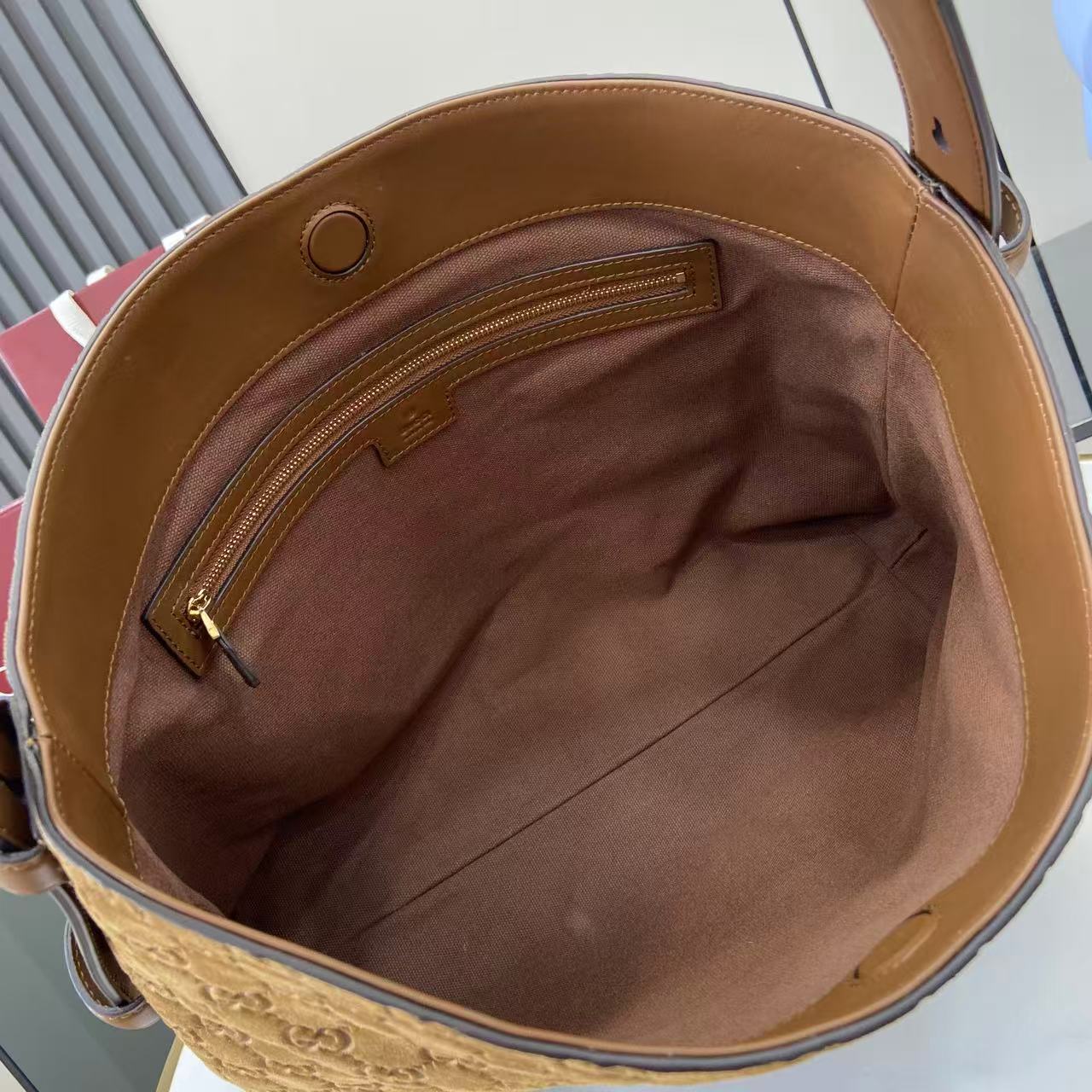 Gucci 25 Beatrix Handbag Brown Gold Suede