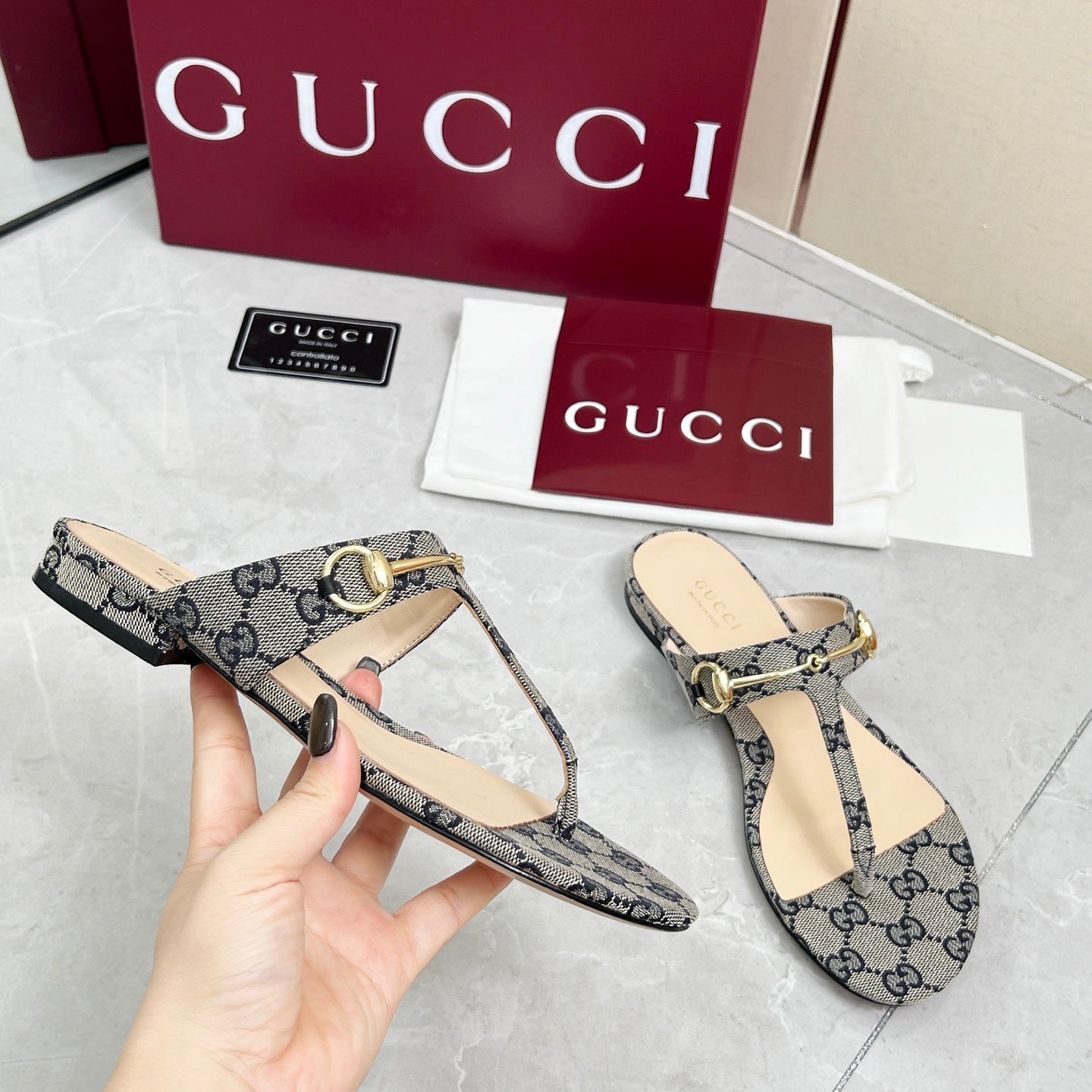 GC 25 Horsebit Thong Sandals Gray Canvas Leather 293855