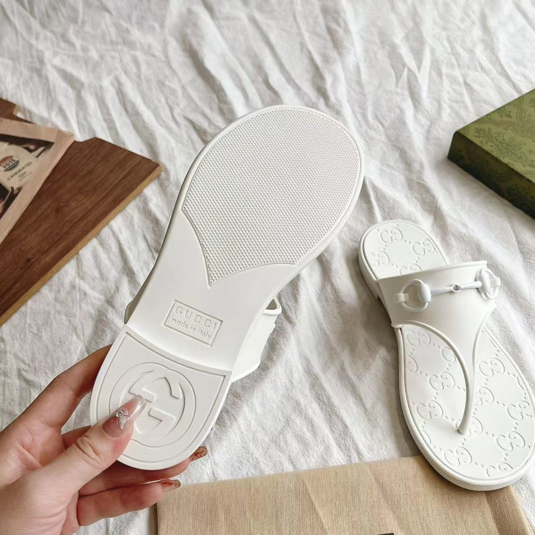 GG 26s Horsebit Thong Sandals White Rubber 826208