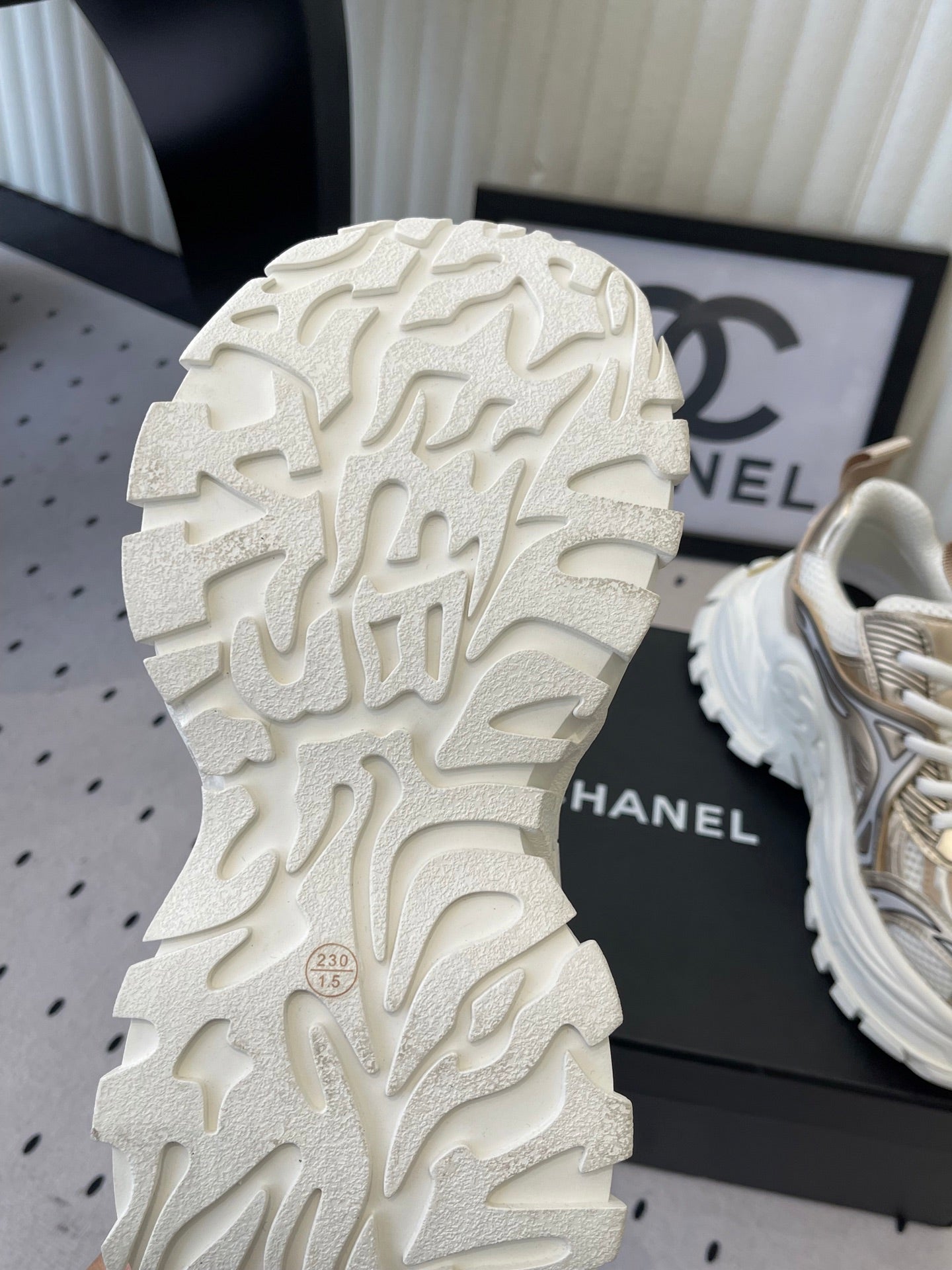 CC Platform Sneakers Gold White Mesh Rubber 611803