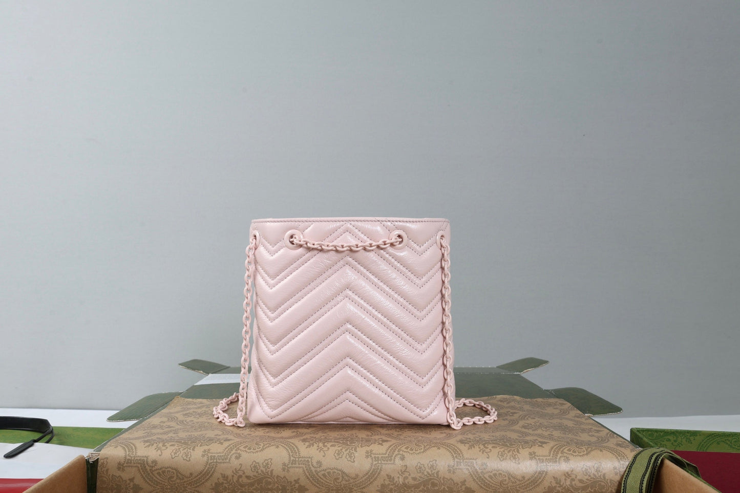 Gucci 26s Marmont Nano Bucket Bag Light Pink Quilted Leather