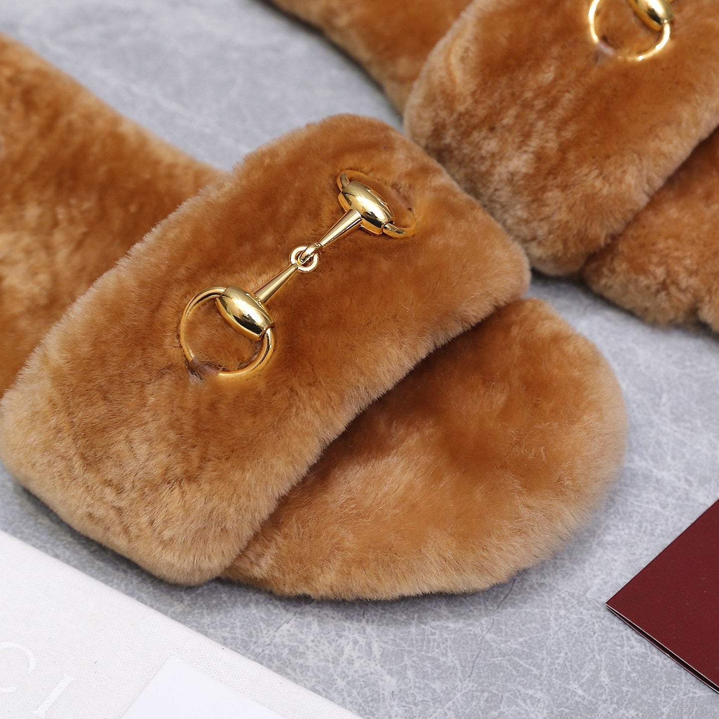 GG Women's Slide with Horsebit Brown Fur 600971