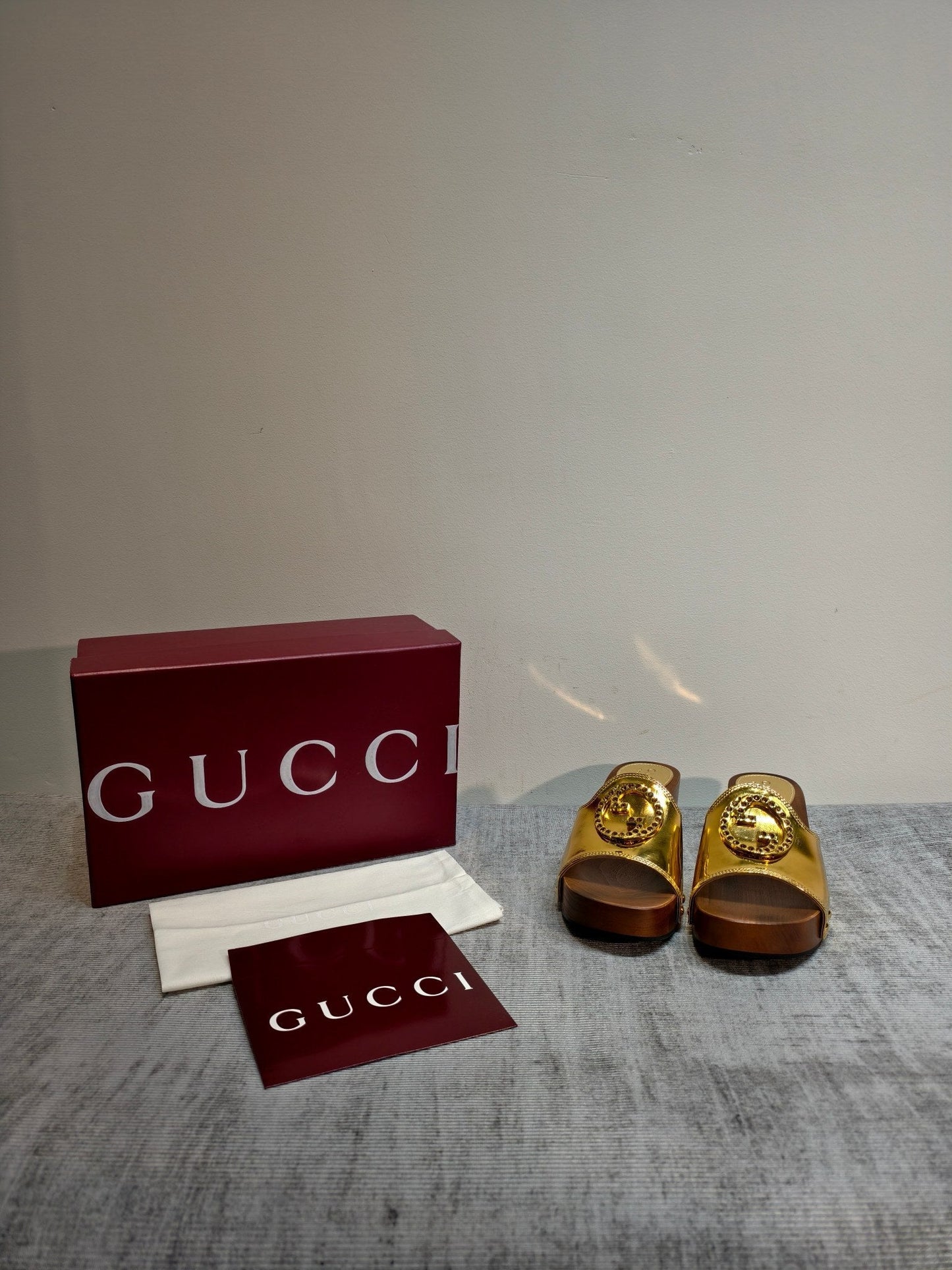 GG Clog Gold Leather 864268