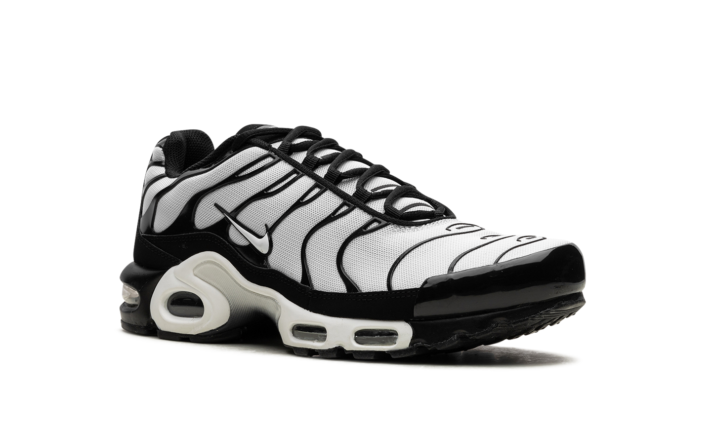 Air Max Plus "Oreo" 852630 032