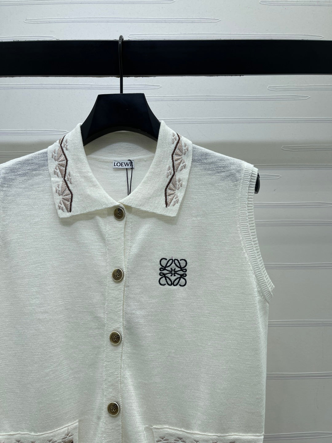 Loew 26 Embroidered Collared Knit Vest White in Wool 382065