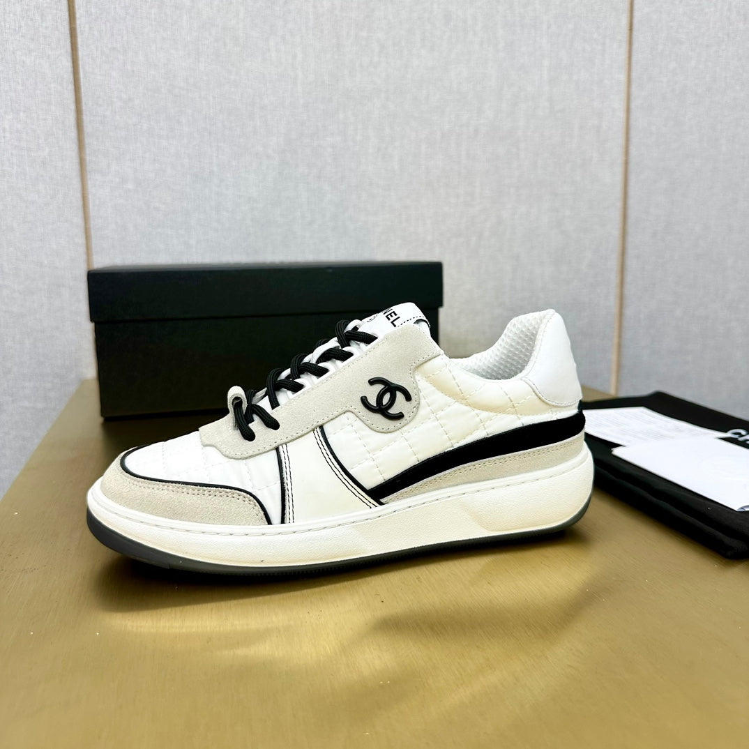 CC 26 Casual Panda Sneakers White in Nylon 815934