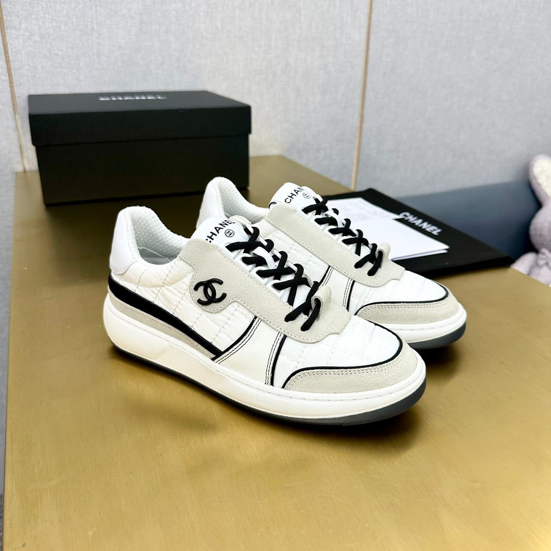 CC 26 Casual Panda Sneakers White in Nylon 815934