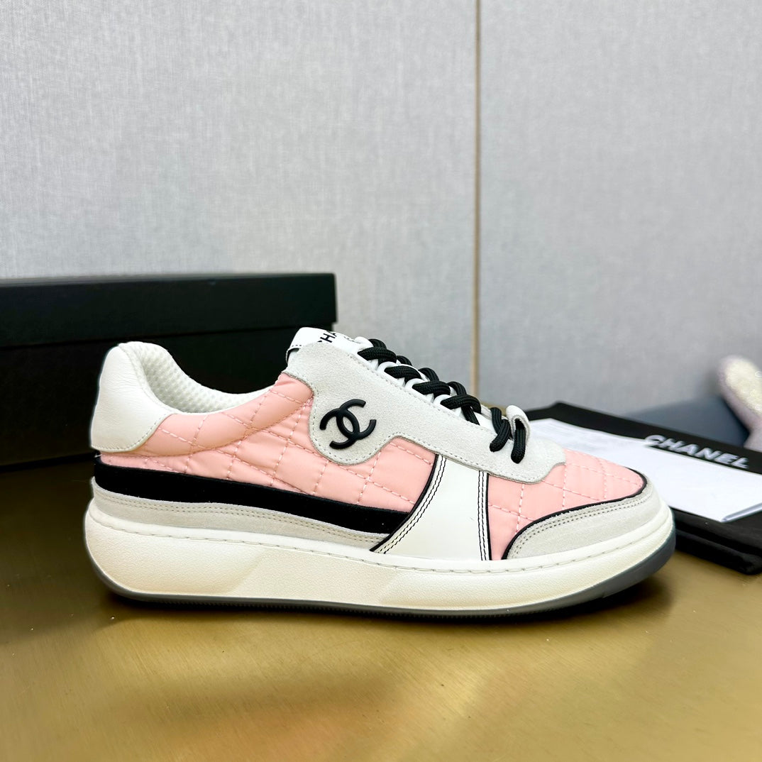CC 26 Casual Panda Sneakers Light Pink in Nylon 815935