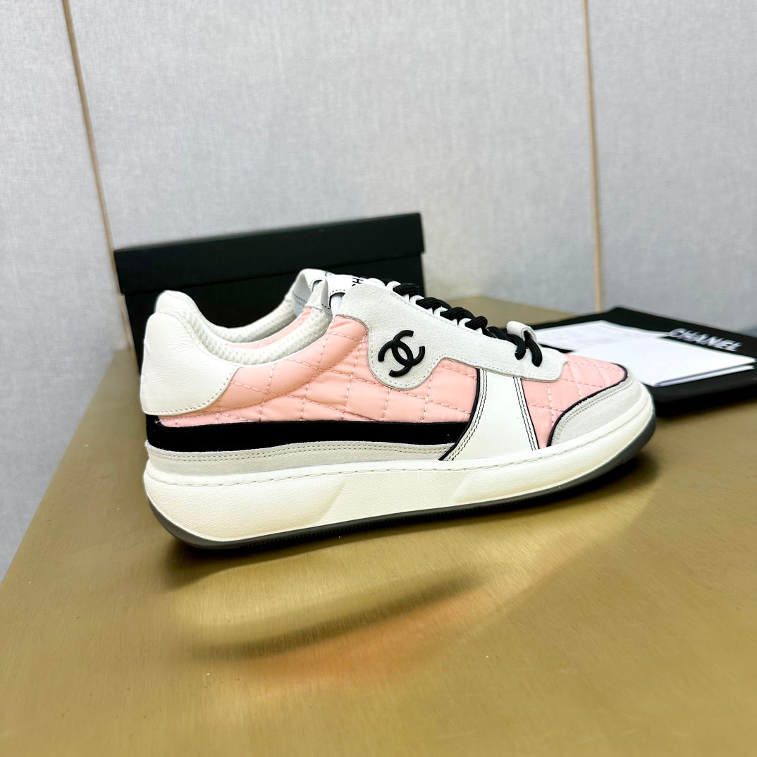 CC 26 Casual Panda Sneakers Light Pink in Nylon 815935