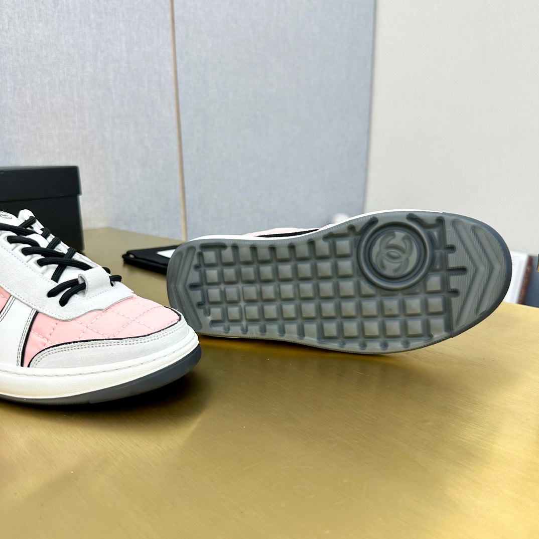 CC 26 Casual Panda Sneakers Light Pink in Nylon 815935