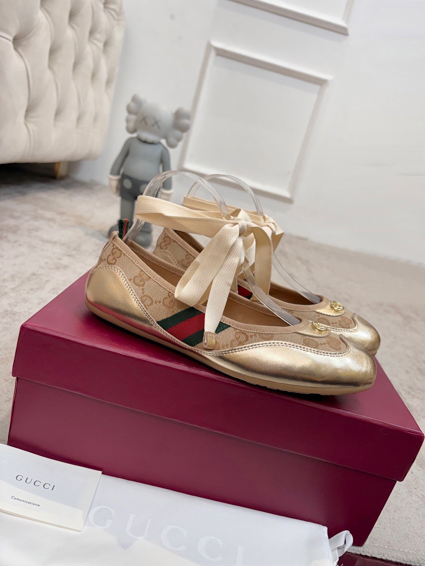 GG Shift Ballerina Flats Beige Jacquard Canvas & Gold Leather 929234