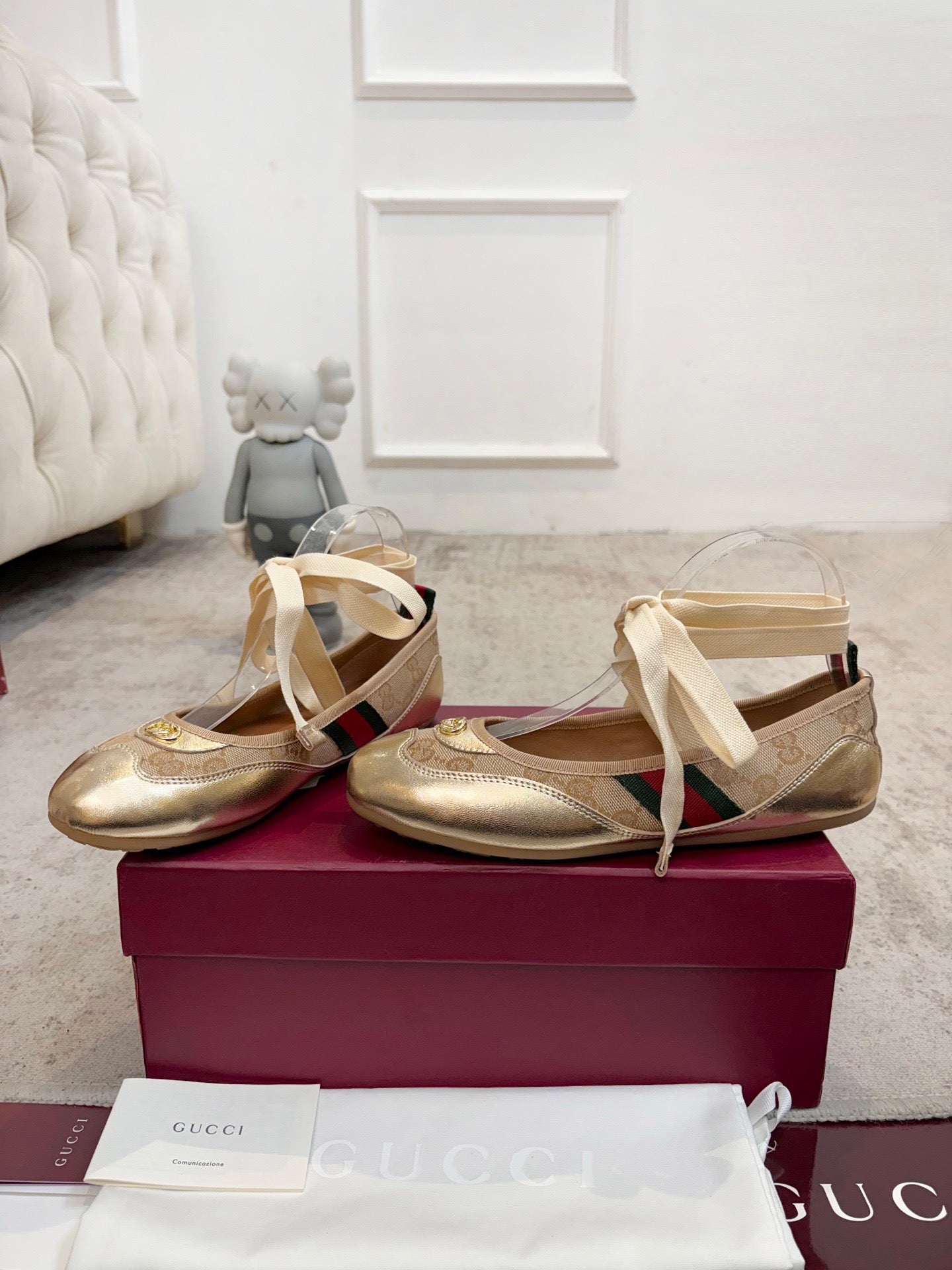GG Shift Ballerina Flats Beige Jacquard Canvas & Gold Leather 929234