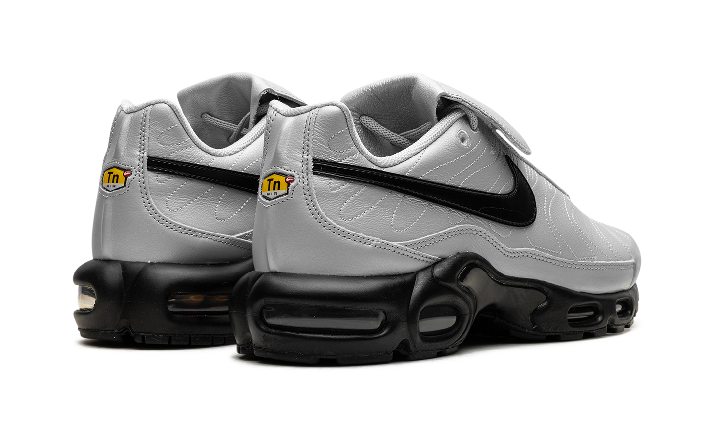 Air Max Plus "Wolf Grey" HM6850 001