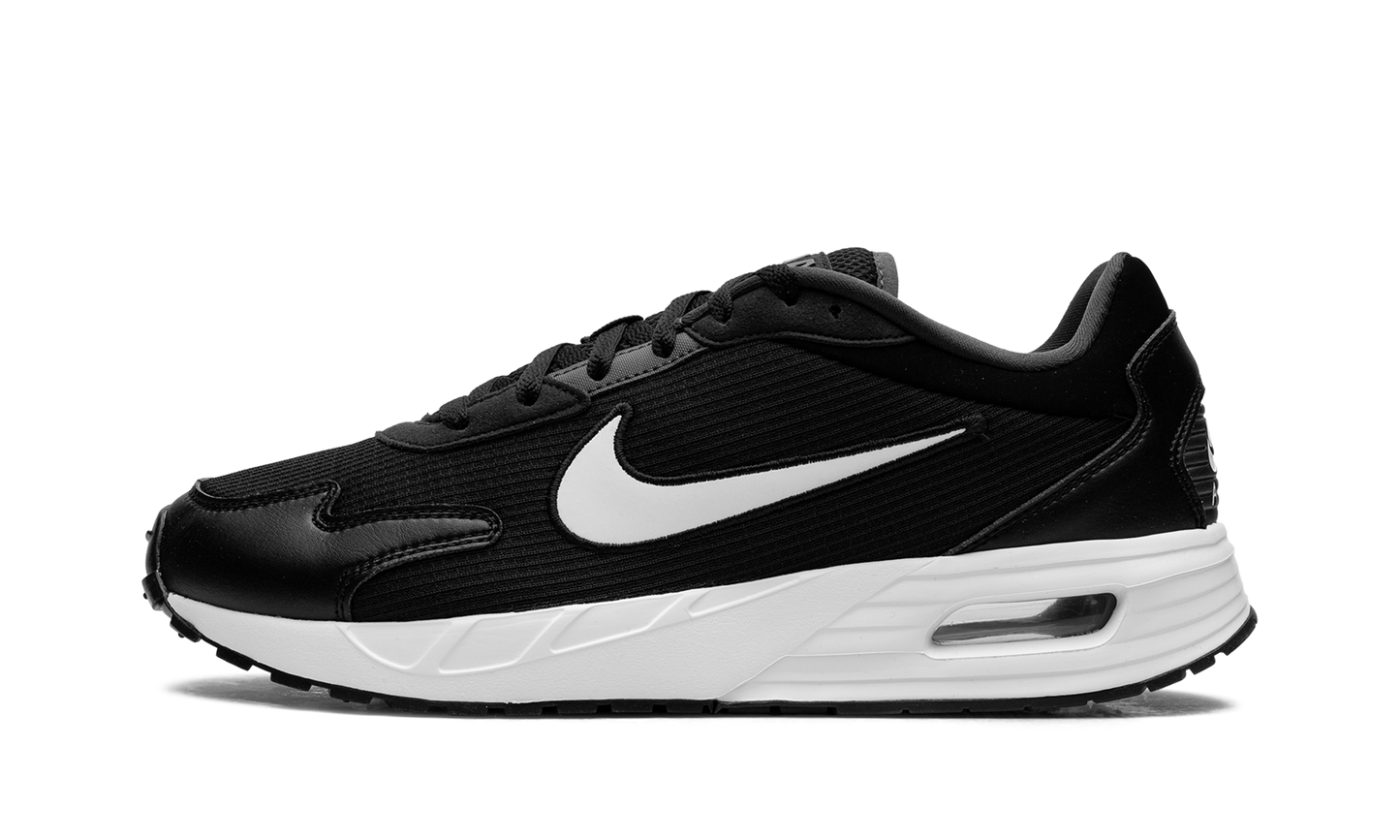 Air Max Solo "Black / White" HQ2572 001