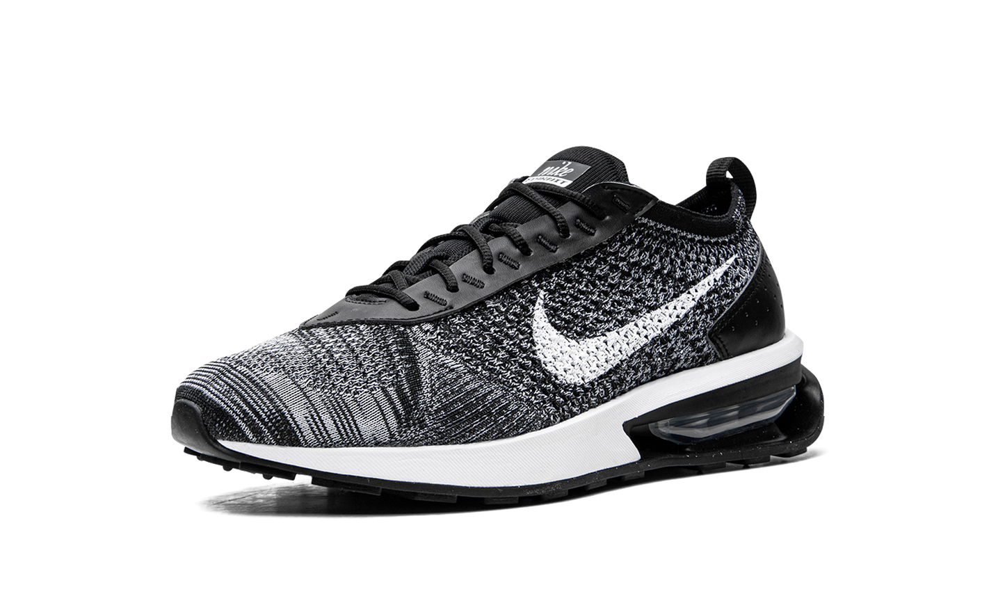 Air Max Flyknit Racer "Oreo" DJ6106 001