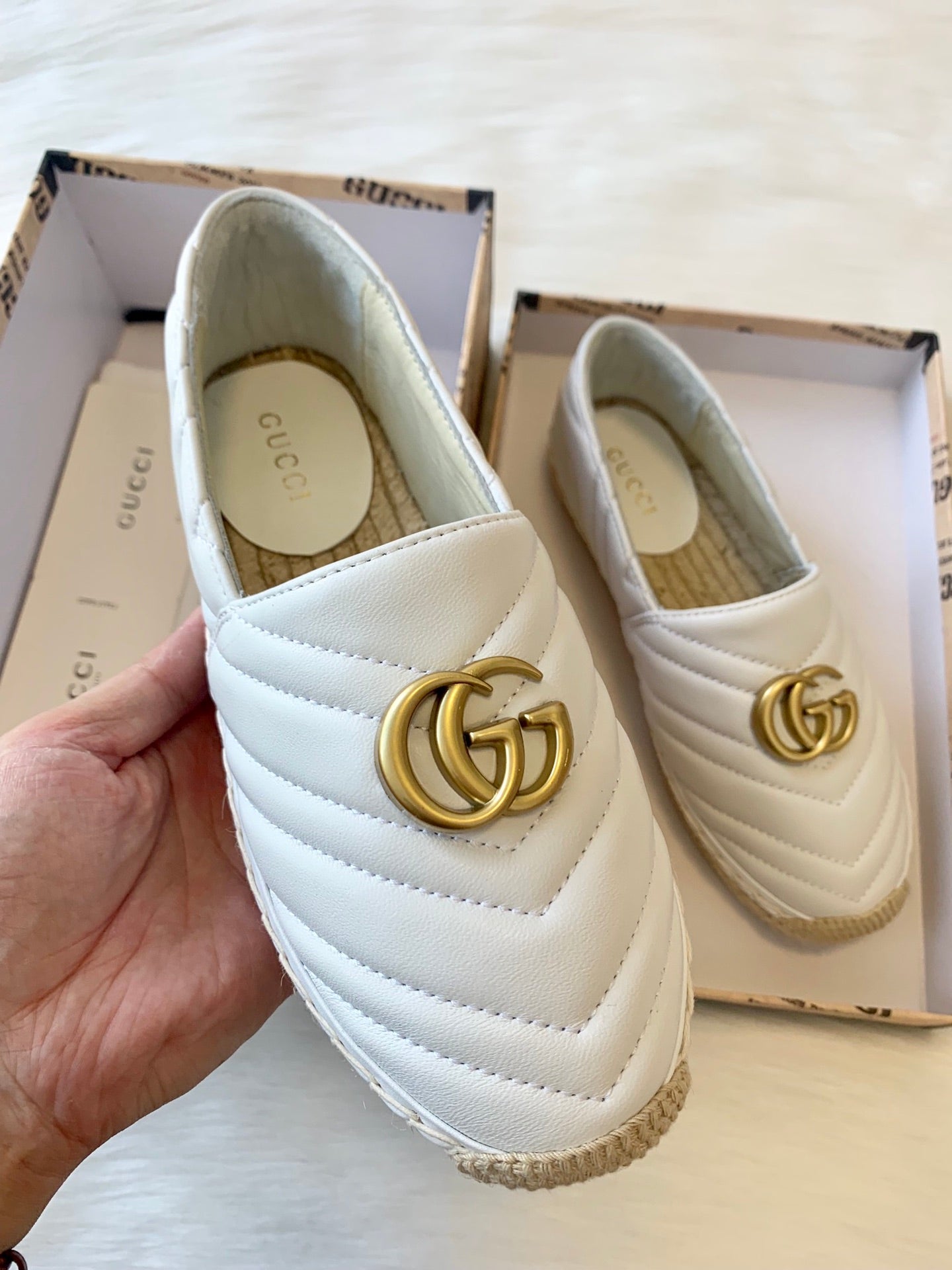 Gucci 2025 Espadrilles White Gold Lambskin 564662