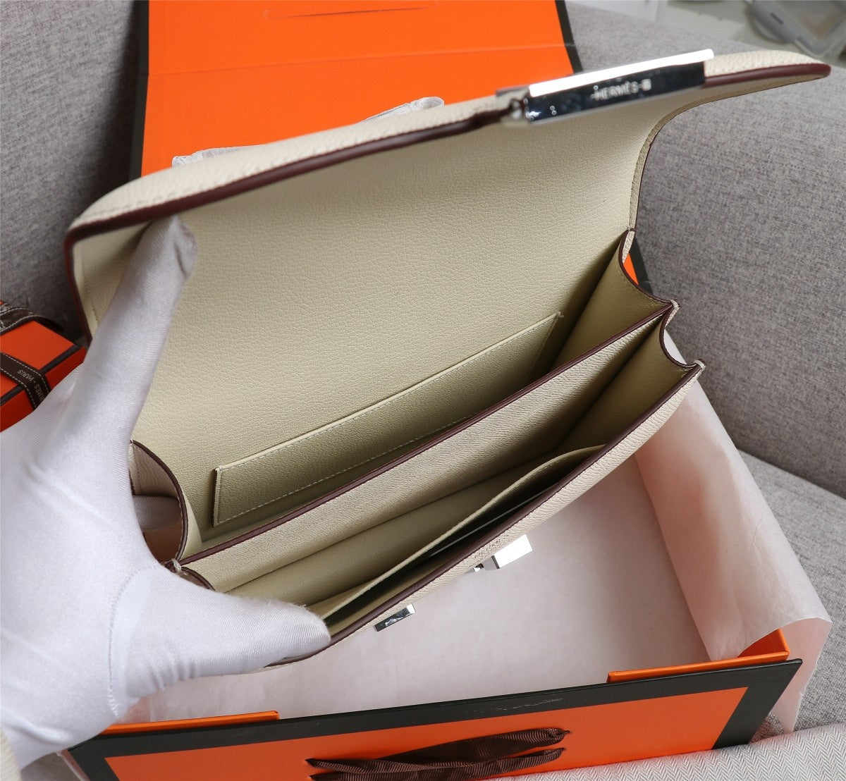 HM CONSTANCE BAGS 19 CREAM EPSOM SILVER HARDWARE