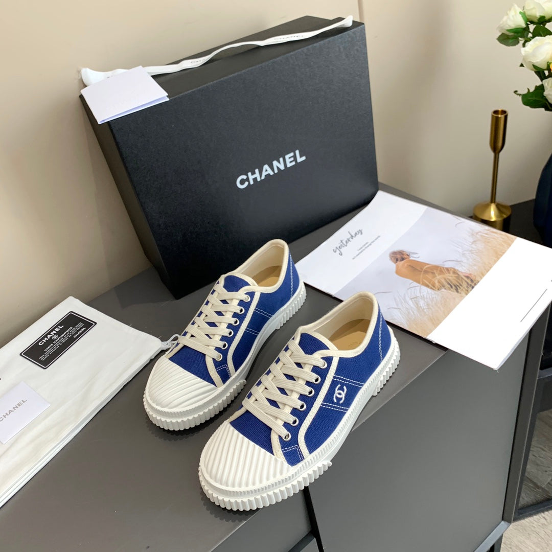 CC 26s Sneaker Blue Canvas 868473
