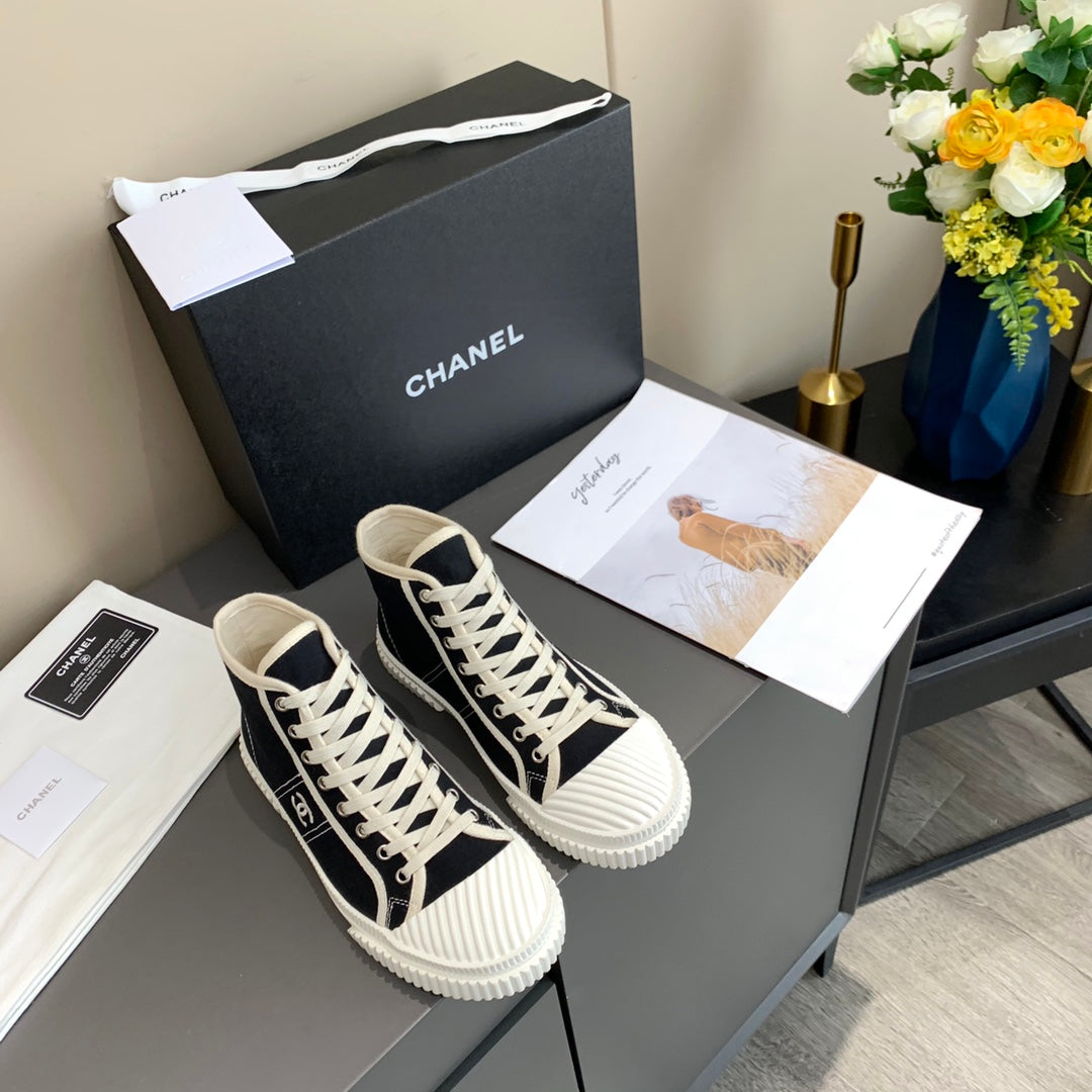 CC 26s Sneaker Black Canvas 868472