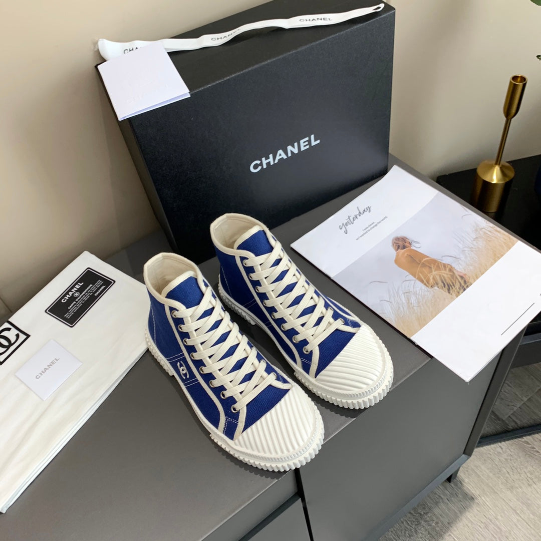 CC 26s Sneaker Blue Canvas 868475