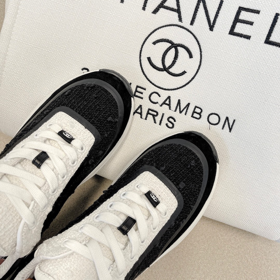 CC Low Top Sneakers Black & White Tweed Suede 527565