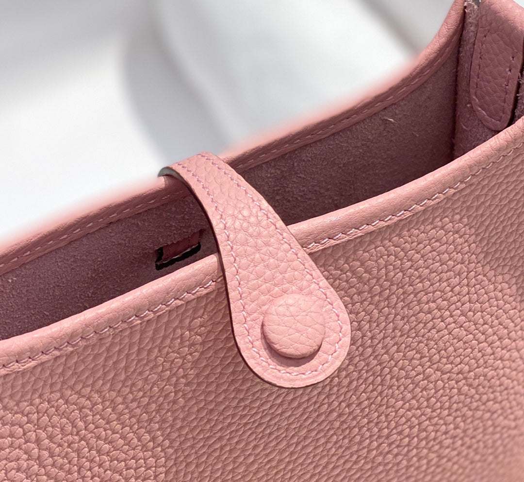 Mini Evelyne 18cm Pink Togo Silver Hardware