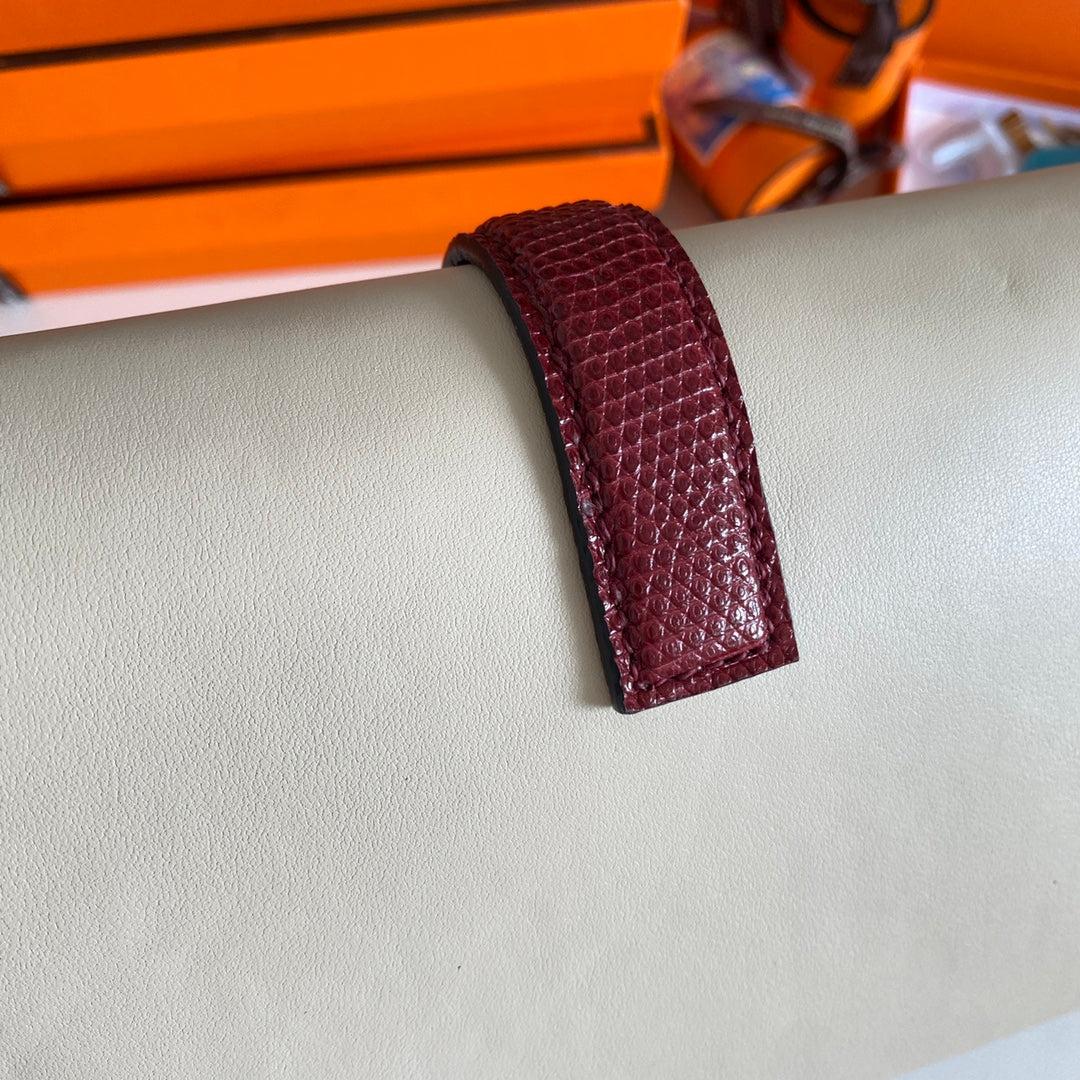 HM Jige Elan 29 Clutch In White Calfskin With Garnet Red Lizard Skin (25 days of production)