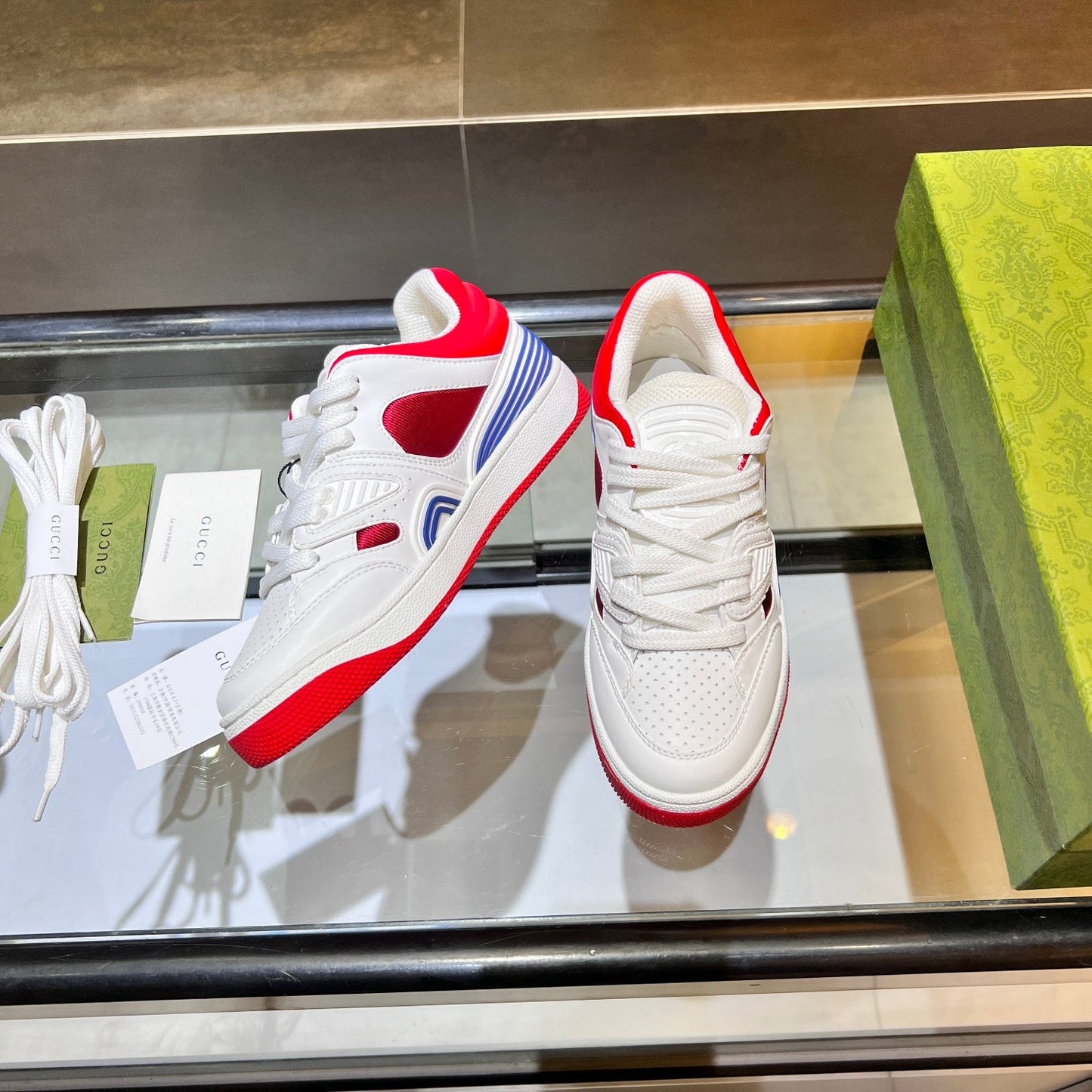 GG Basket Low Trainers White Red Leather 816639