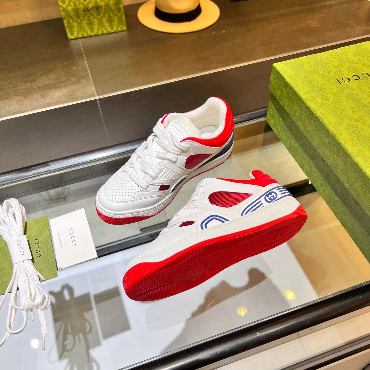 GG Basket Low Trainers White Red Leather 816639