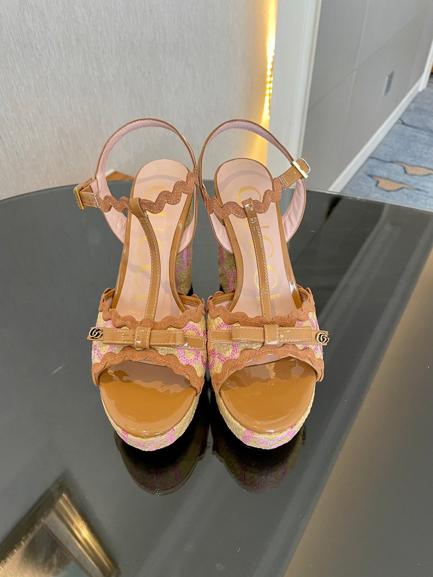 GG Kertu Platform Sandals 12cm Beige Raffia Leather 695693