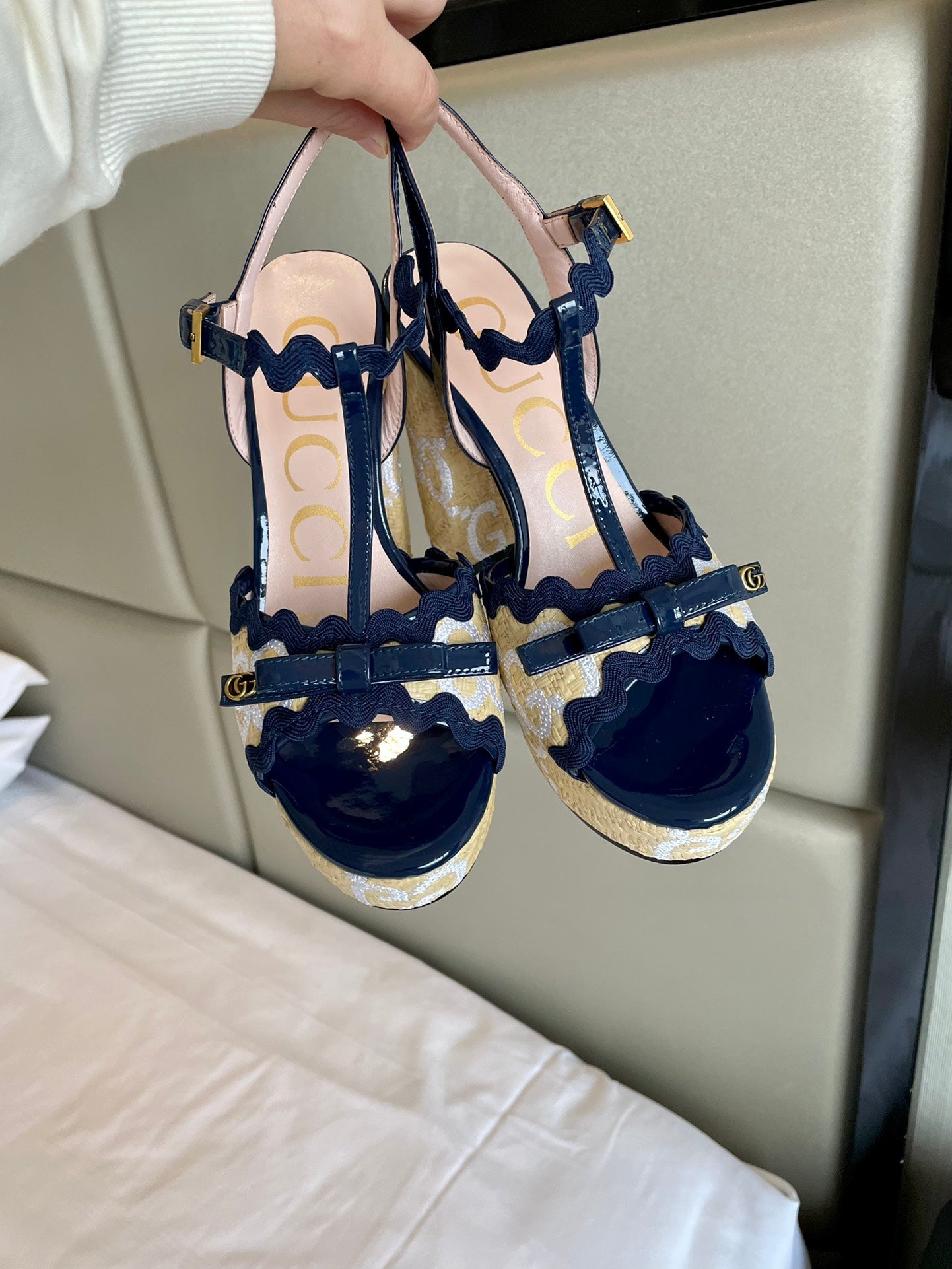 GG Kertu Platform Sandals 12cm Beige Blue Raffia Leather 695695