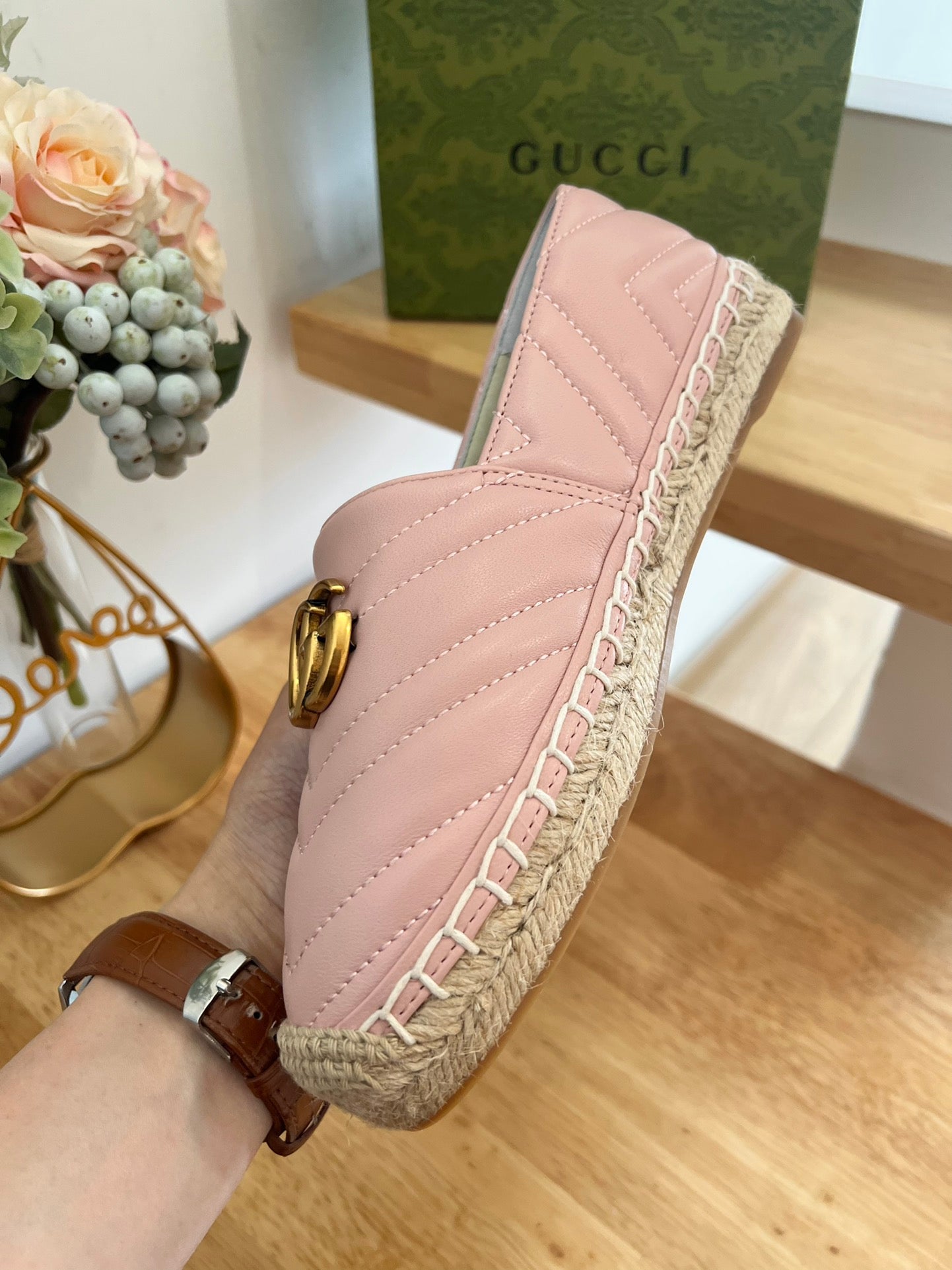 GG 26ss Loafer Light Pink Straw Sheepskin 692195