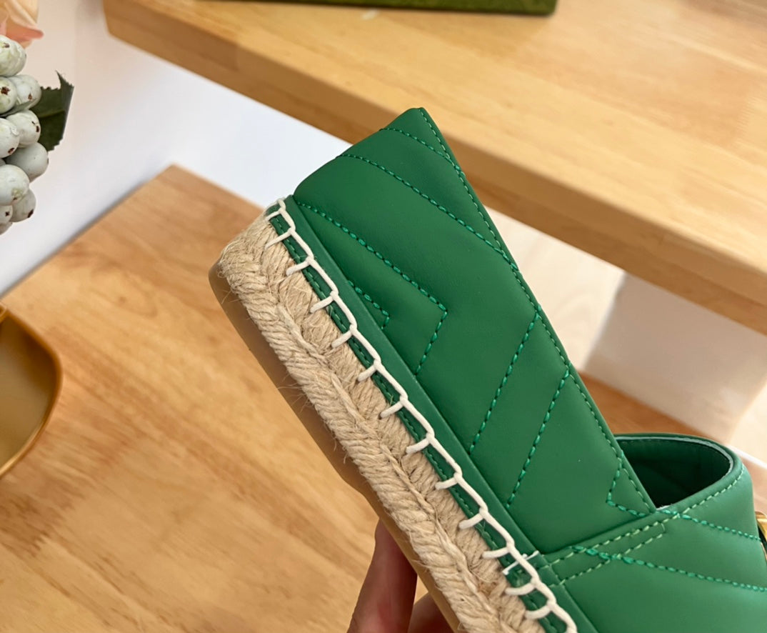 GG 26ss Loafer Green Straw Sheepskin 692197