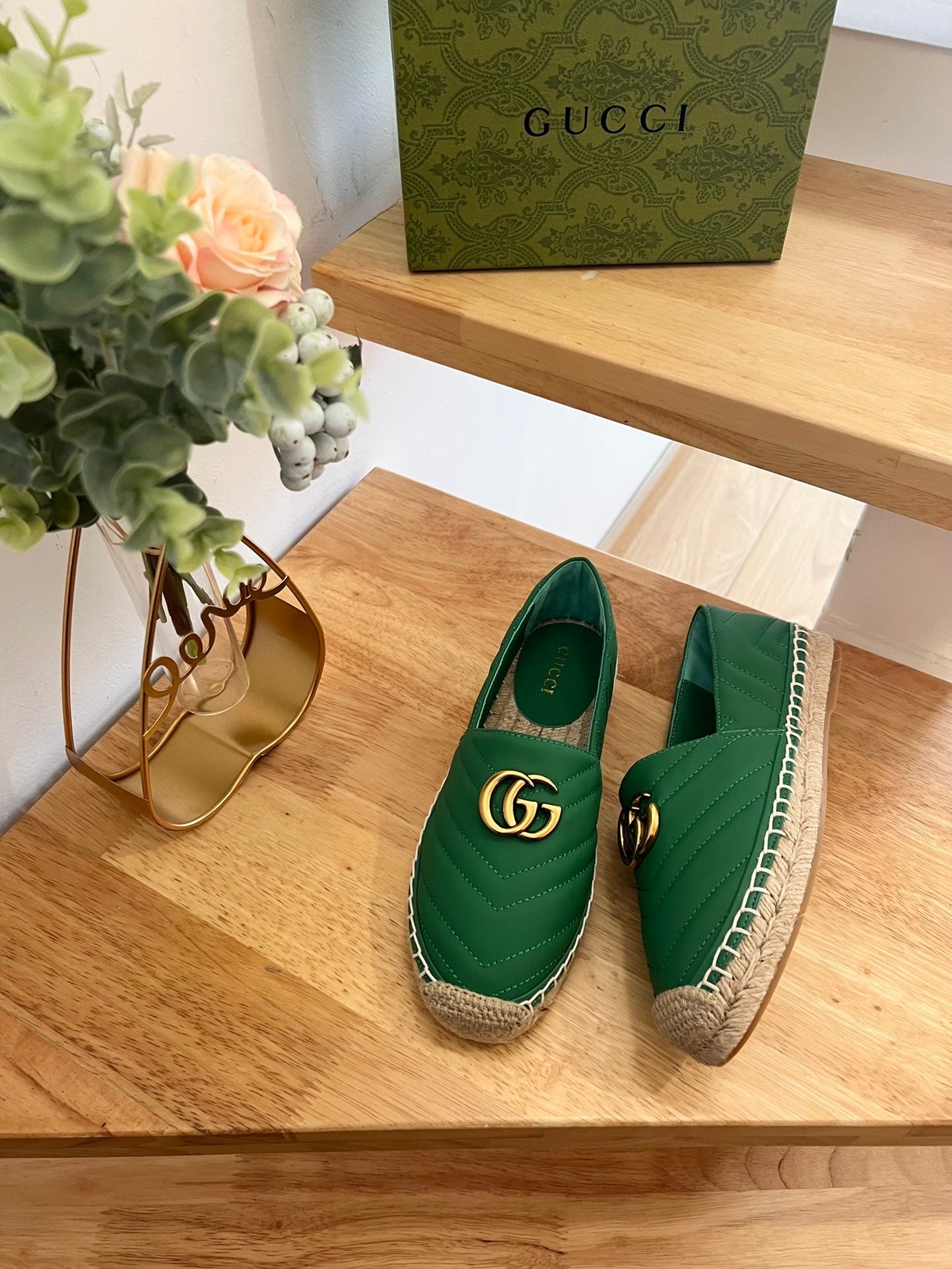 GG 26ss Loafer Green Straw Sheepskin 692197